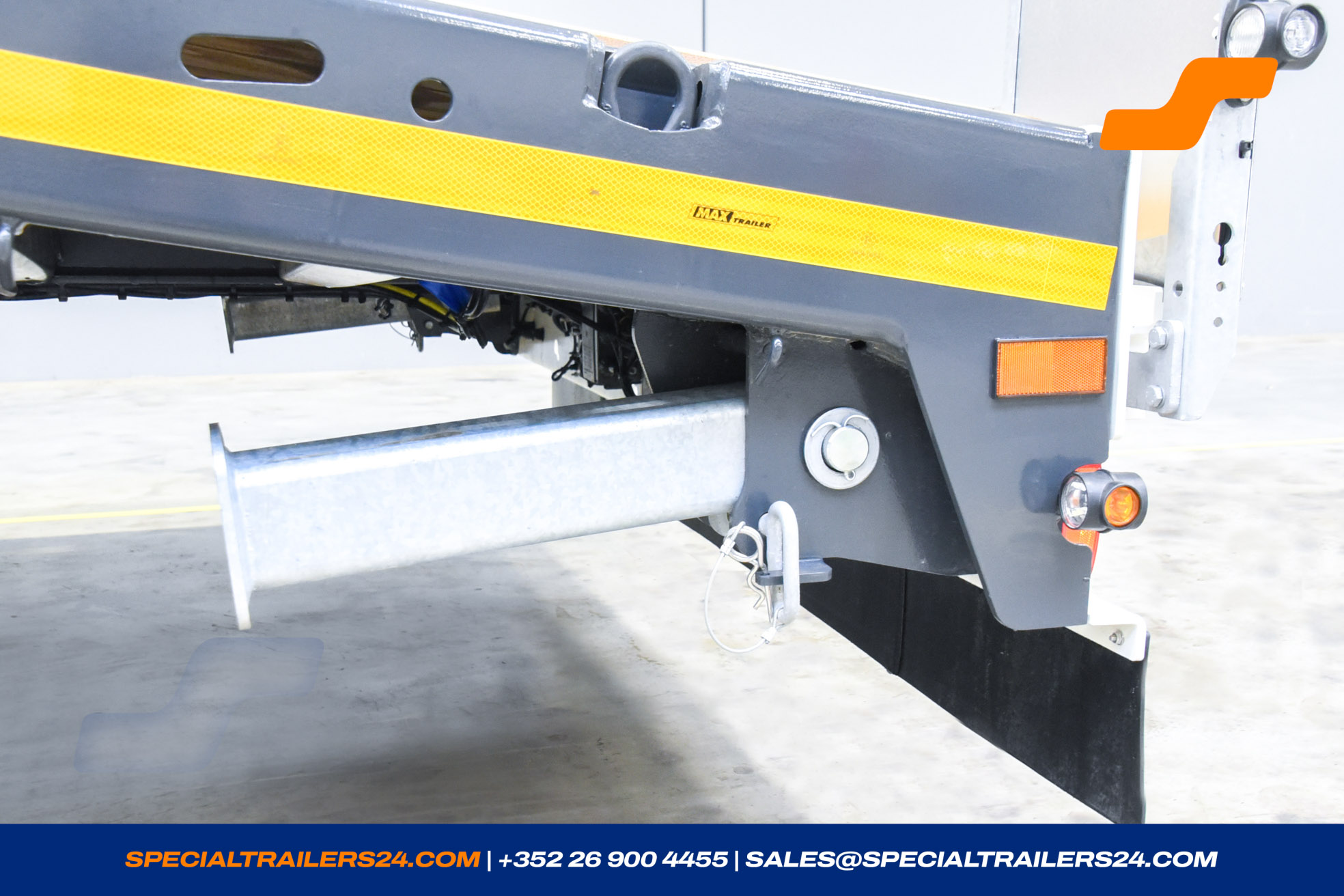 Flatbed trailer MAX Trailer MAX200 Vehicle for sale