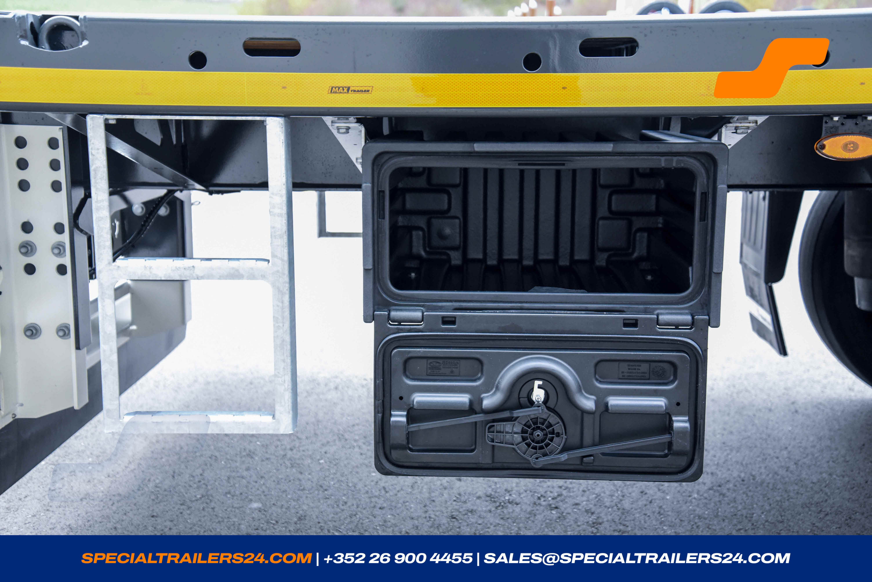 Flatbed trailer MAX Trailer MAX200 Vehicle for sale