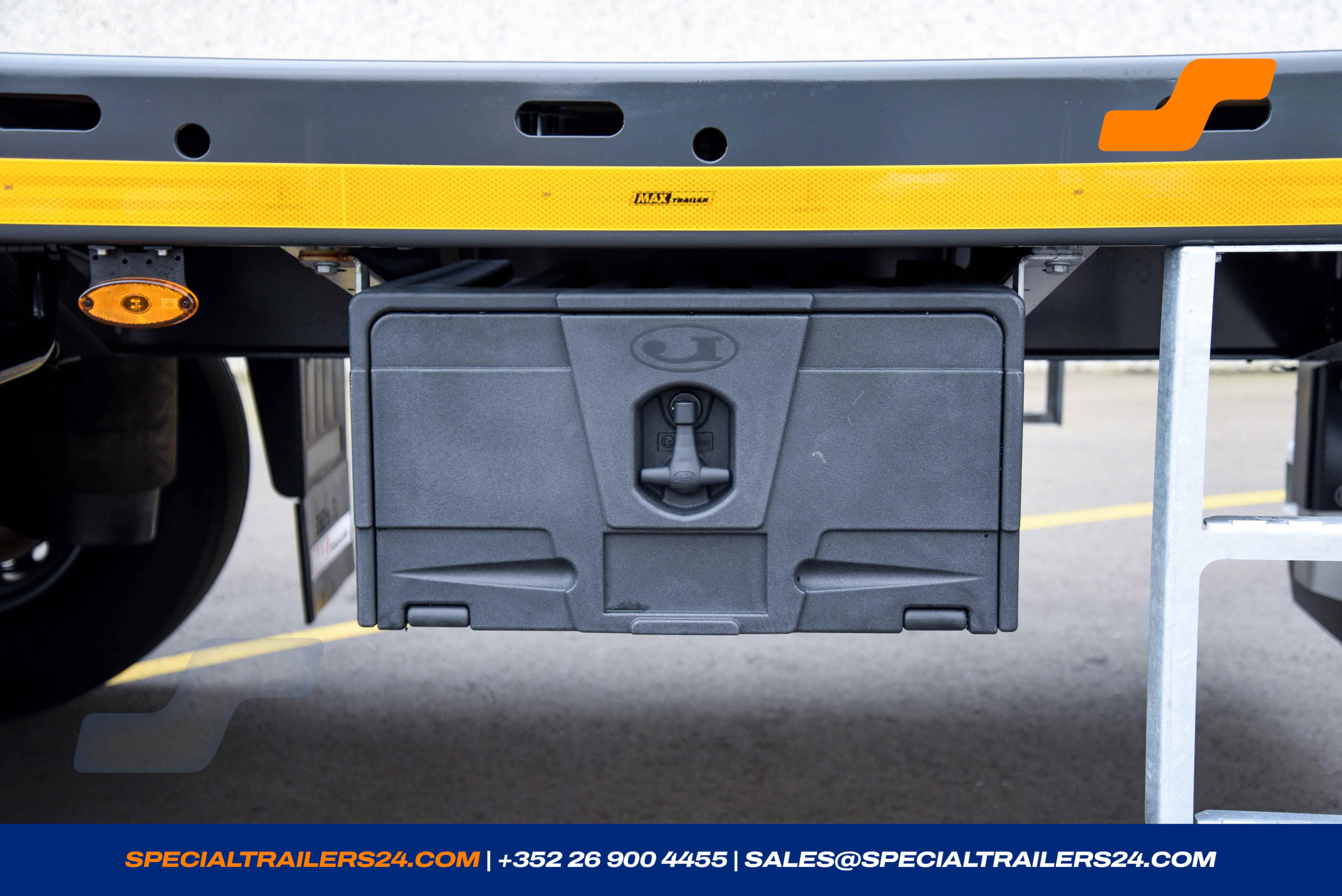 Flatbed trailer MAX Trailer MAX200 Vehicle for sale