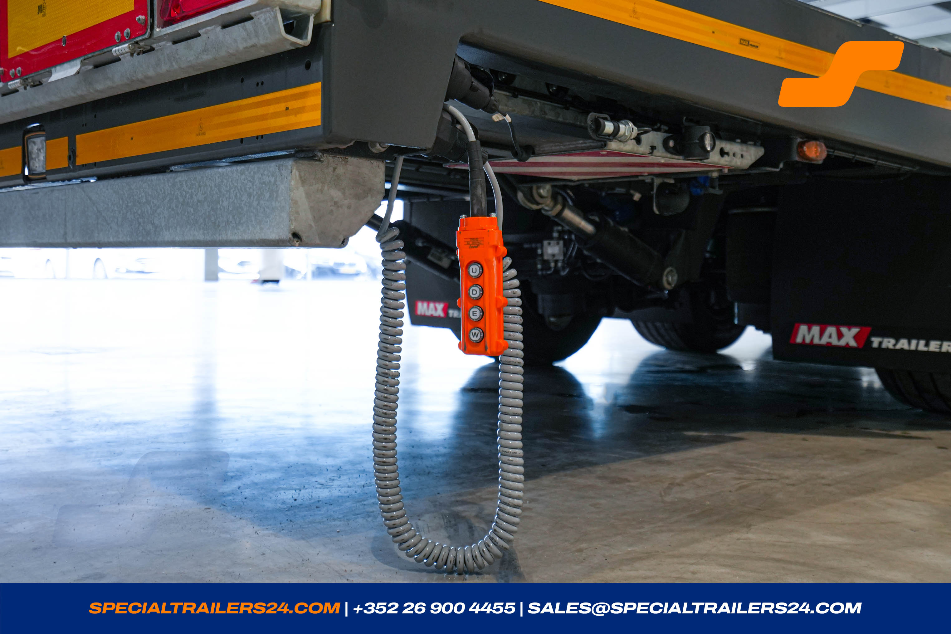 Flatbed trailer MAX Trailer MAX200 Vehicle for sale