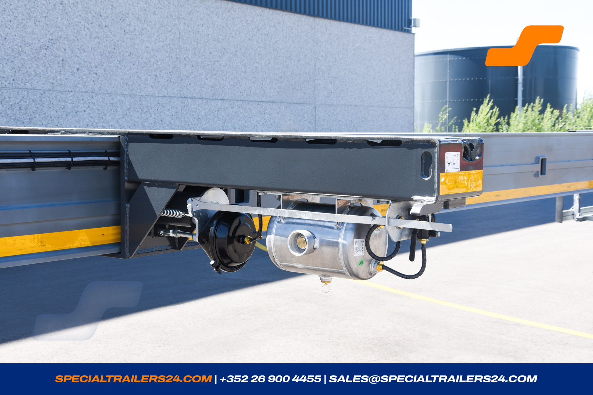 Flatbed trailer MAX Trailer MAX210 Vehicle for sale