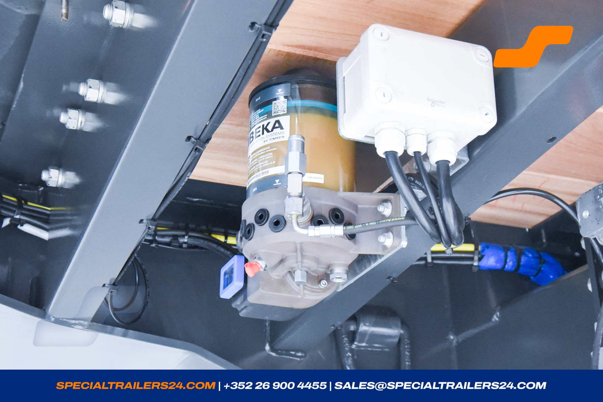 Flatbed trailer MAX Trailer MAX210 Vehicle for sale