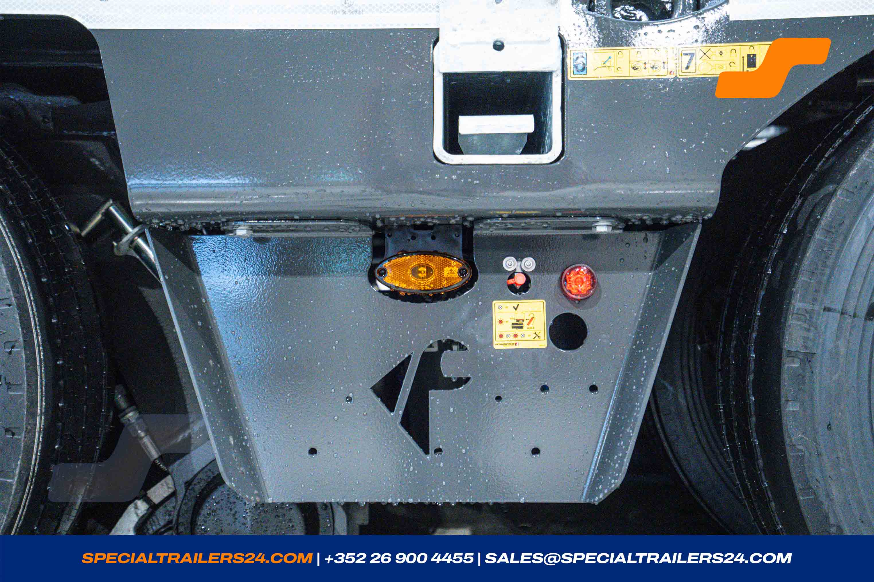 Flatbed trailer MAX Trailer MAX210 Vehicle for sale