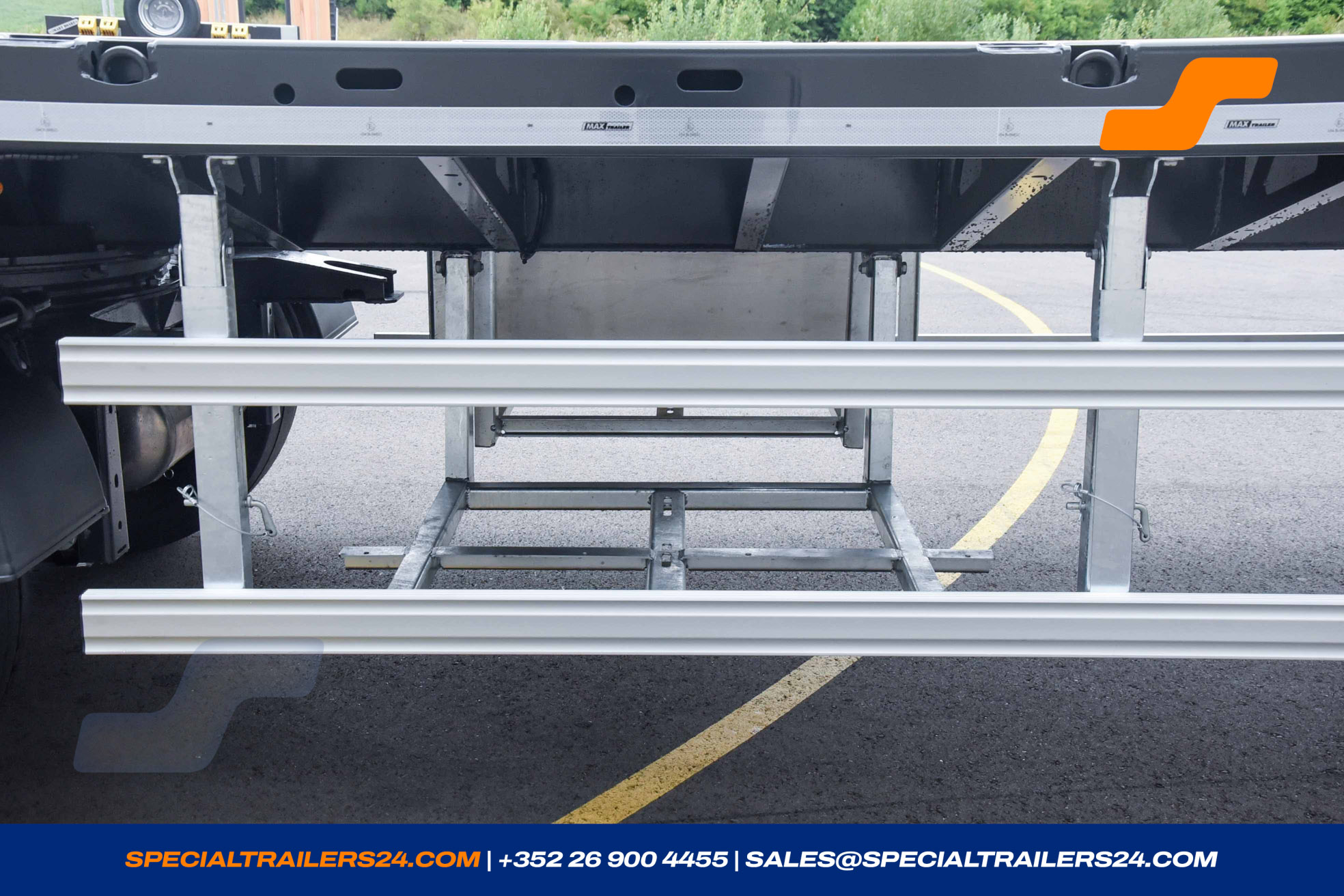 Flatbed trailer MAX Trailer MAX210 Vehicle for sale