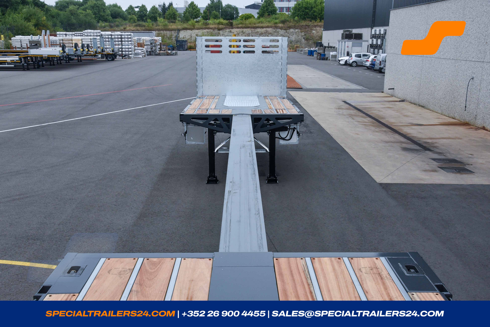 Flatbed trailer MAX Trailer MAX210 Vehicle for sale