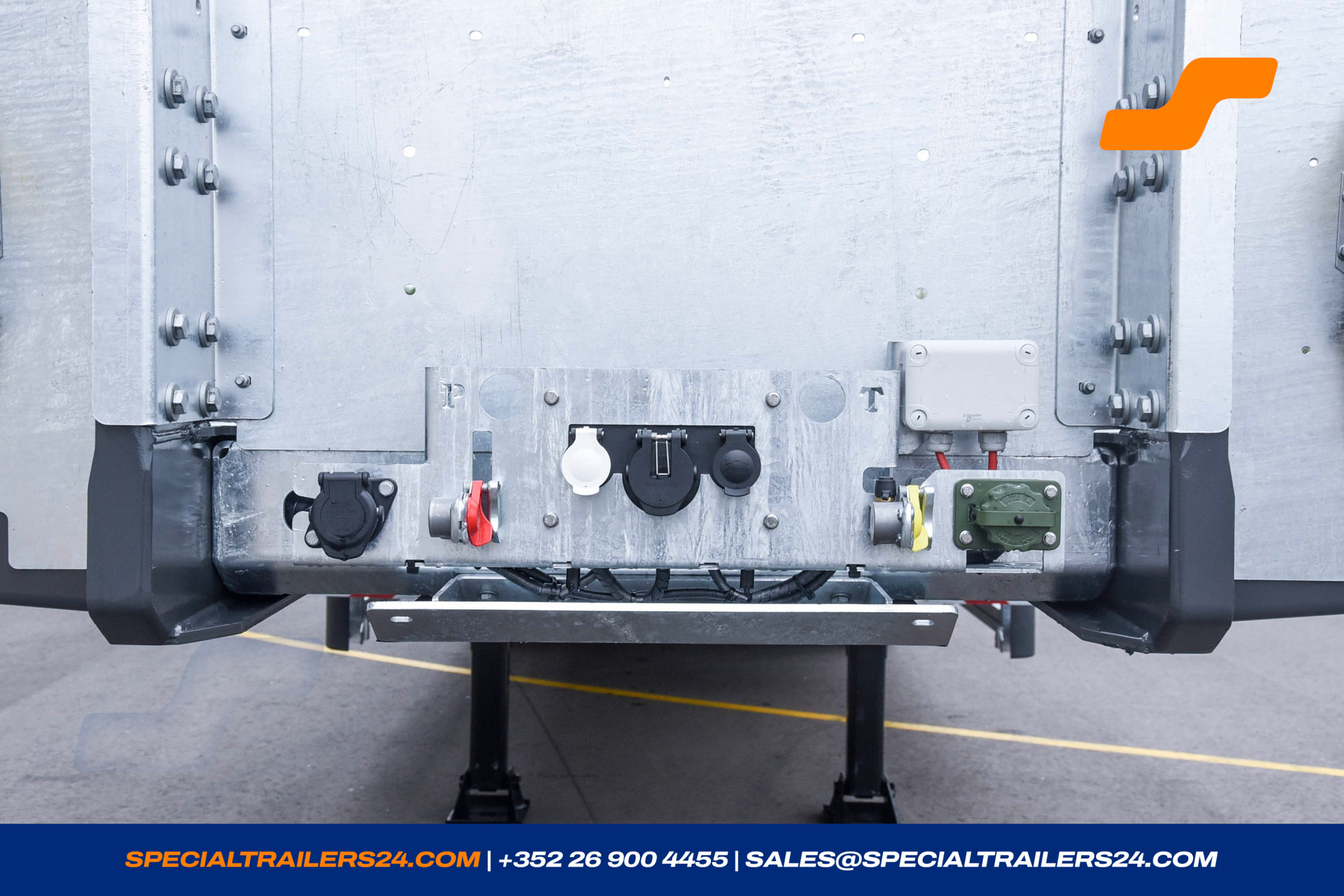 Flatbed trailer MAX Trailer MAX210 Vehicle for sale