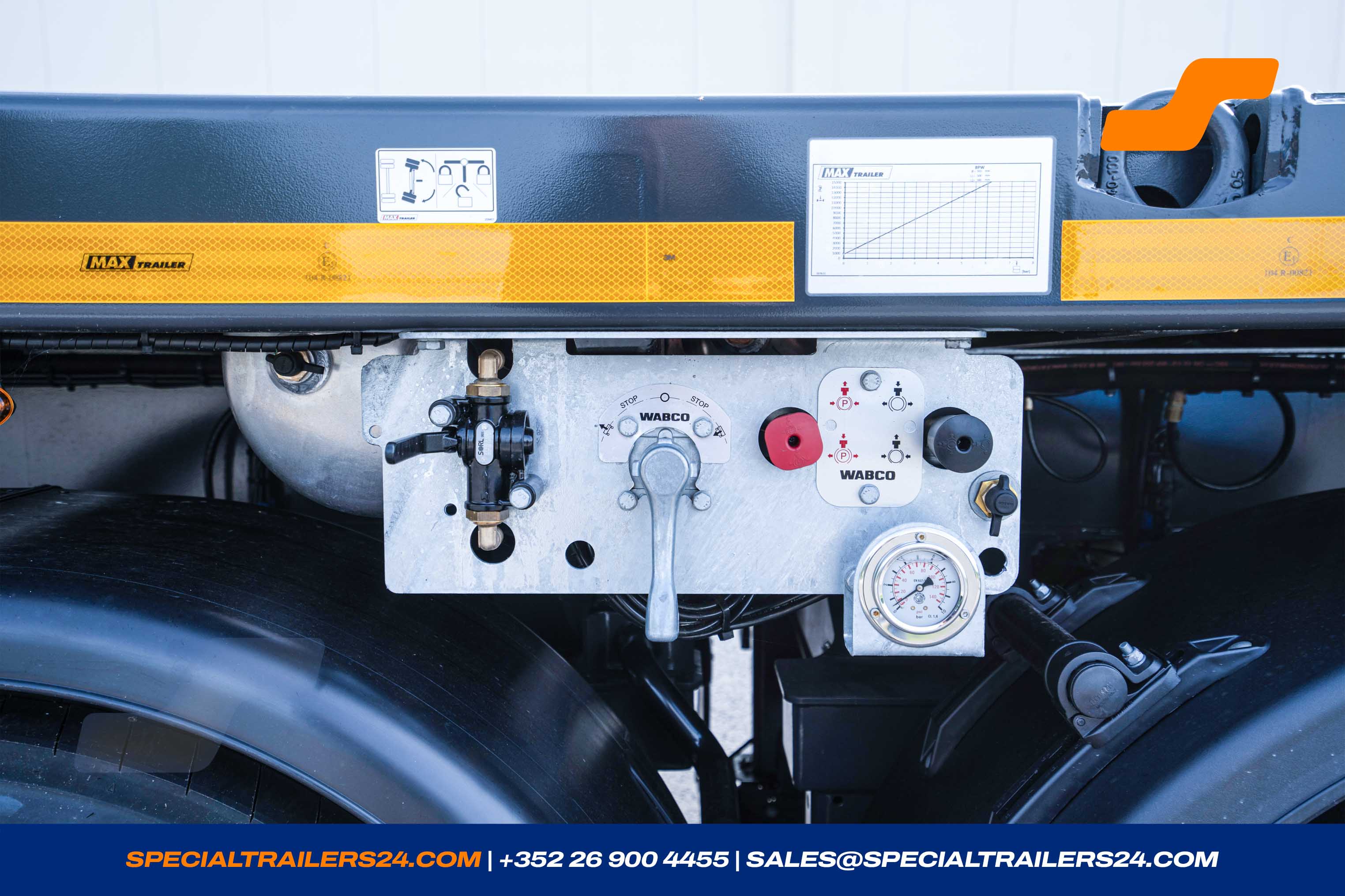 Flatbed trailer MAX Trailer MAX410 Vehicle for sale