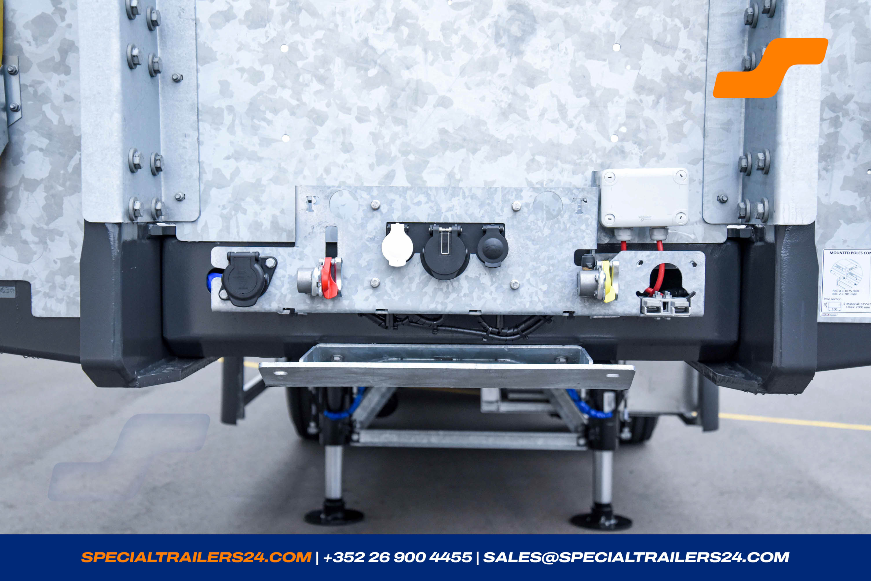 Flatbed trailer MAX Trailer MAX410 Vehicle for sale (image count prefix 6/29)