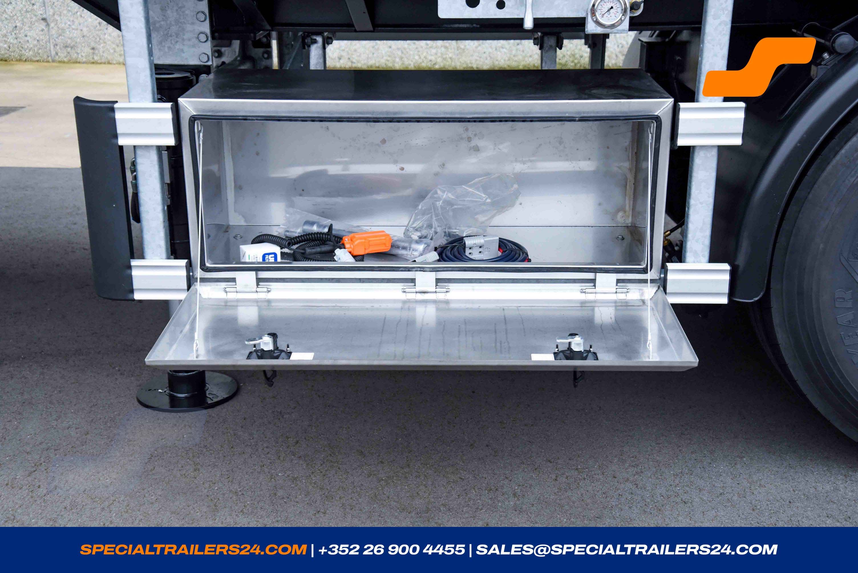 Flatbed trailer MAX Trailer MAX410 Vehicle for sale (image count prefix 14/29)