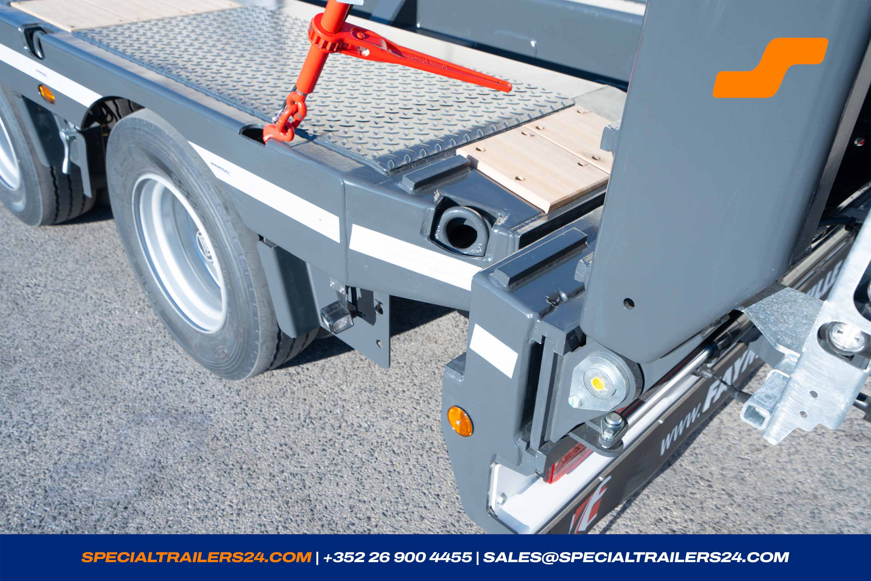 Low loader Faymonville MultiMAX Vehicle for sale (image count prefix 28/47)