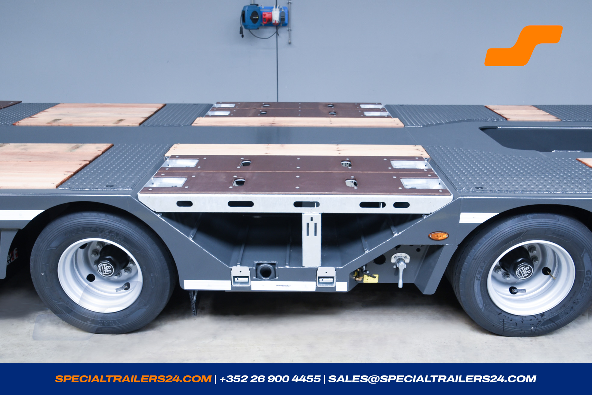 Low loader Faymonville MultiMAX Vehicle for sale (image count prefix 25/37)
