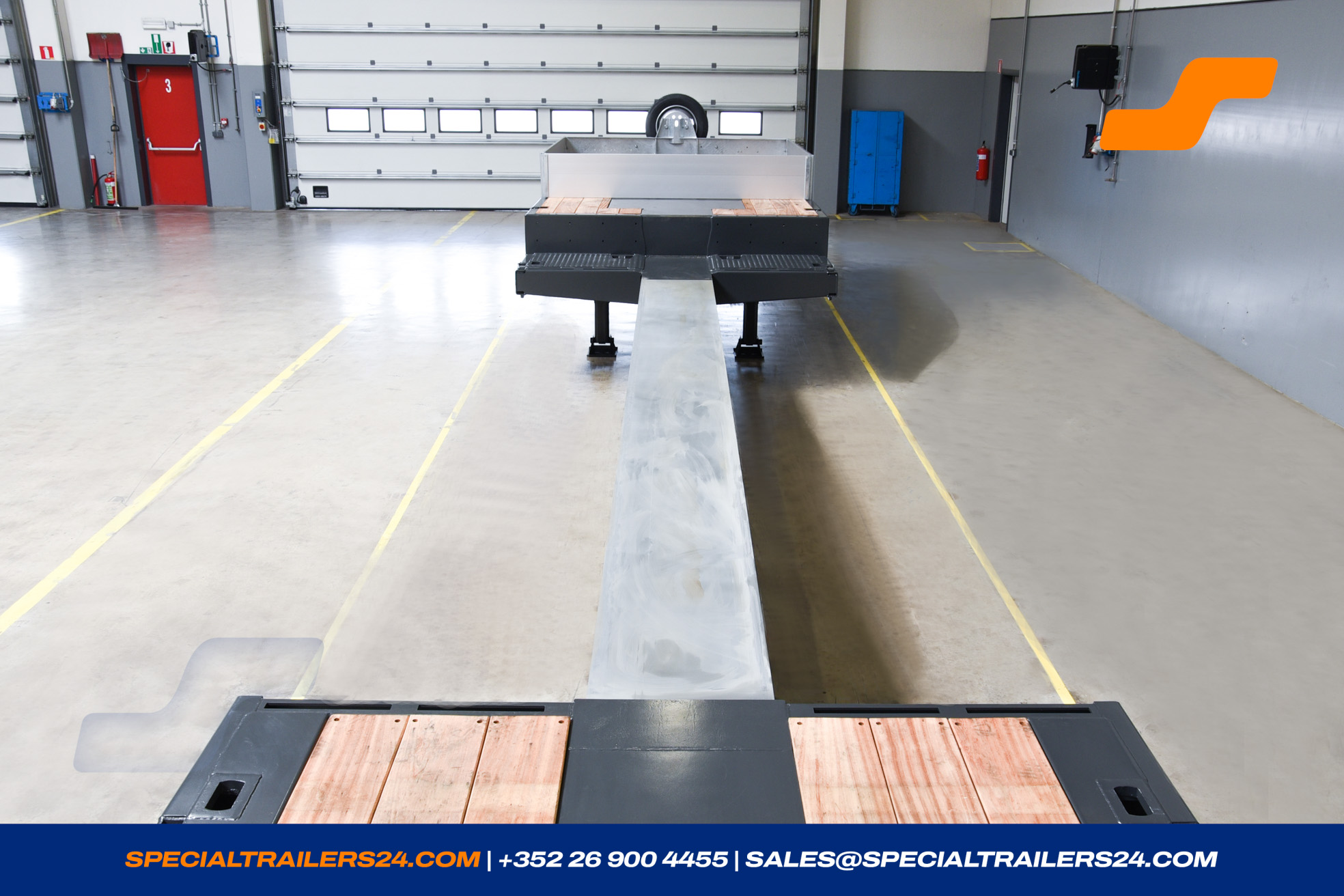 Low loader MAX Trailer MAX100 Vehicle for sale