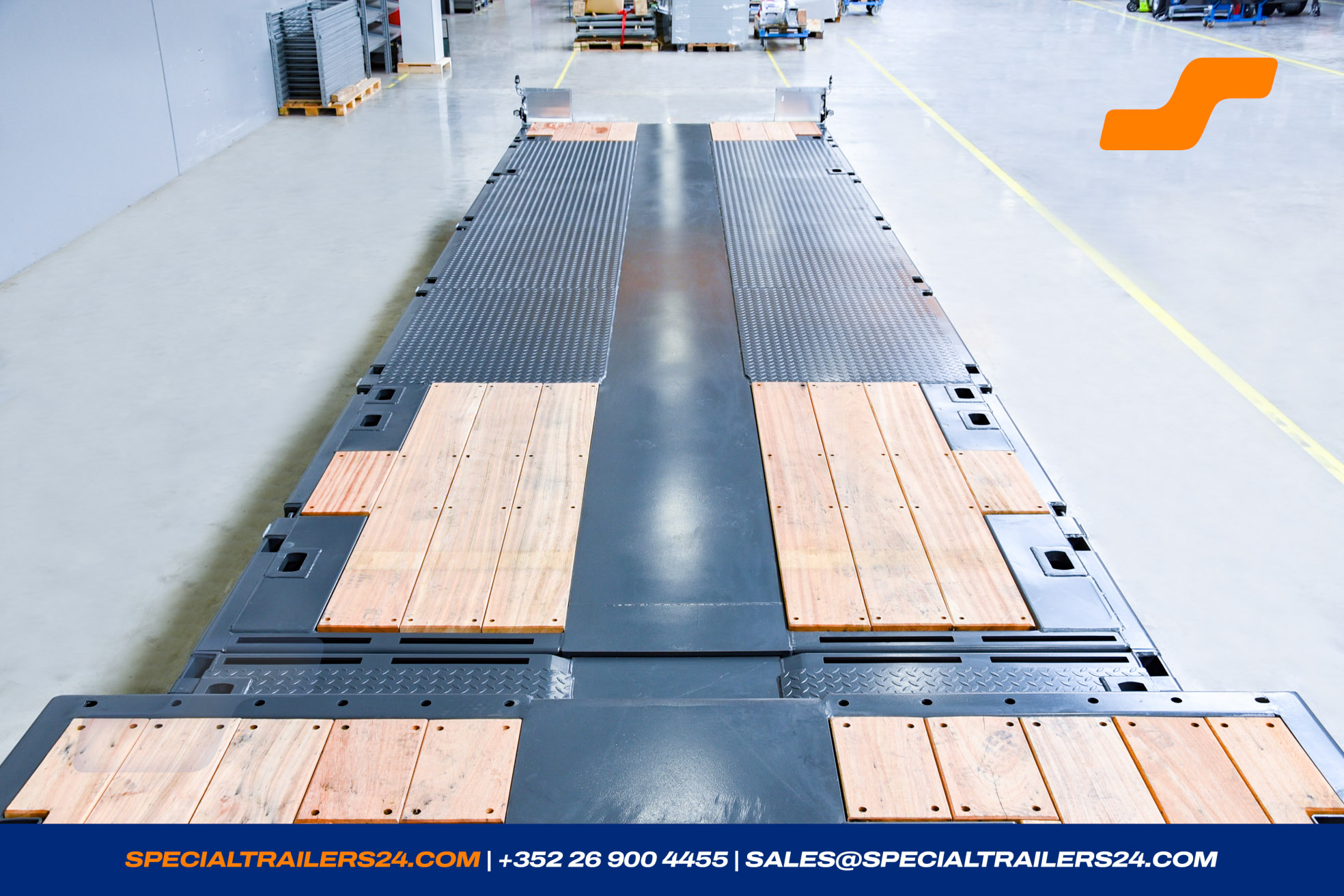 Low loader MAX Trailer MAX100 Vehicle for sale