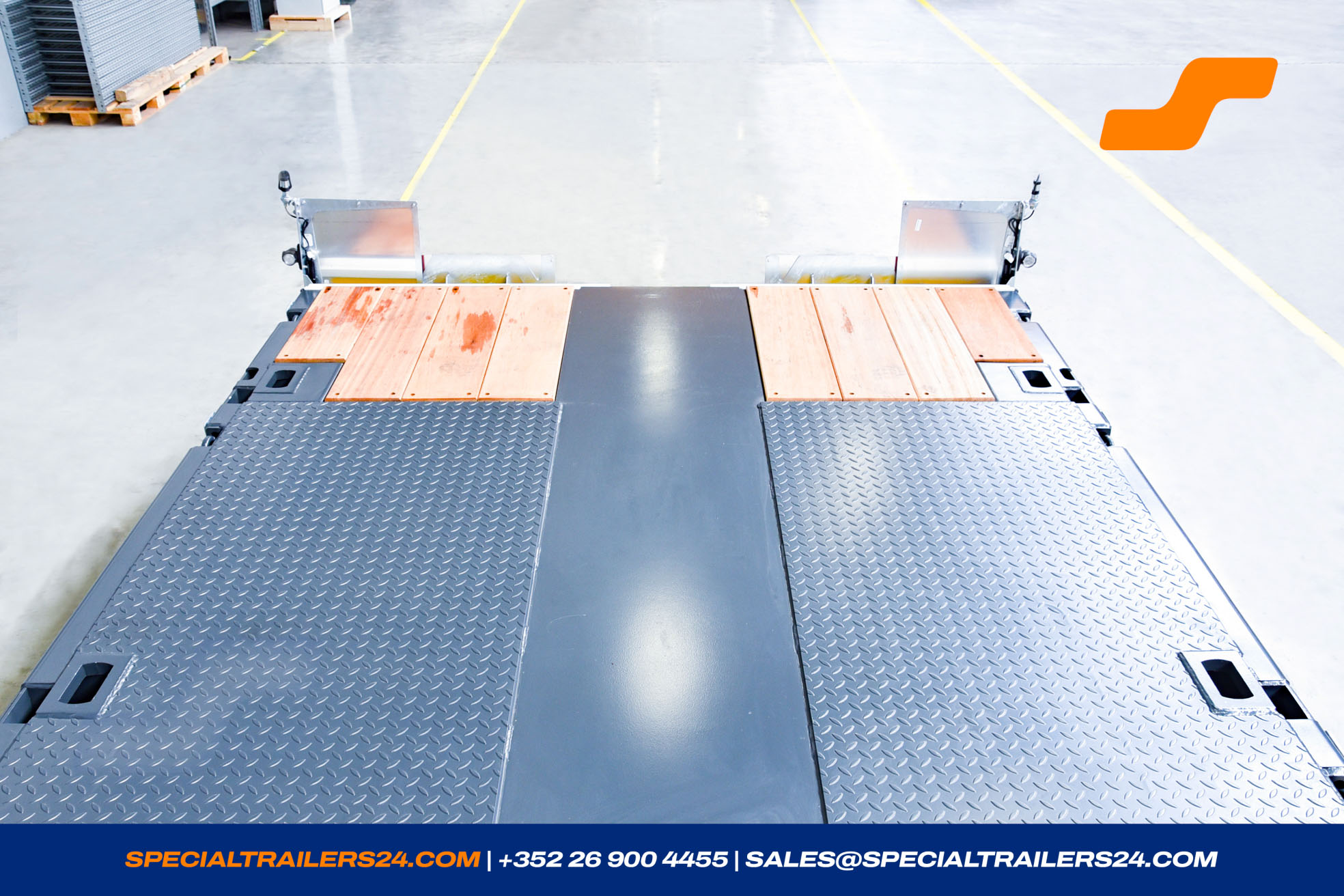 Low loader MAX Trailer MAX100 Vehicle for sale