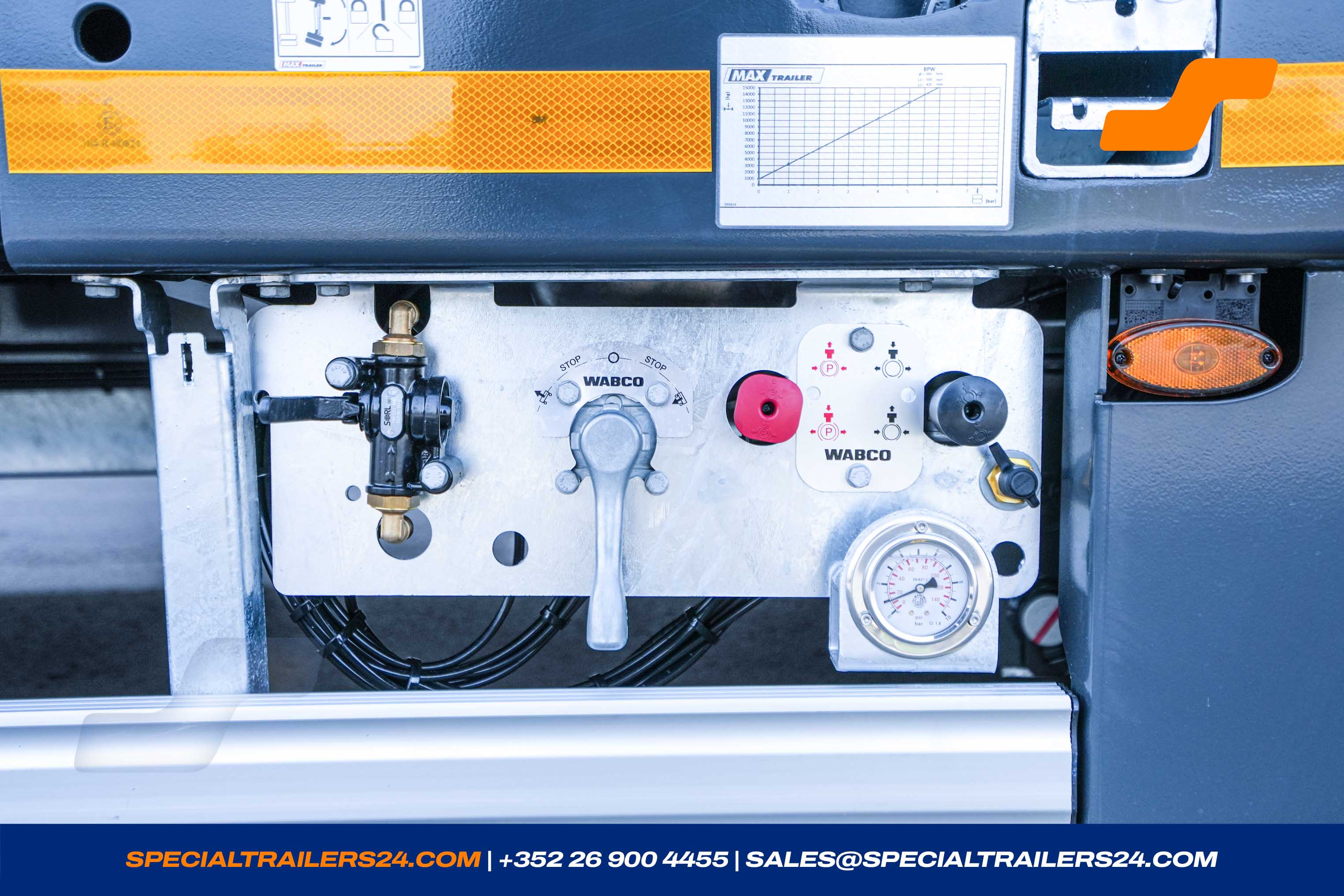 Low loader MAX Trailer MAX100 Vehicle for sale