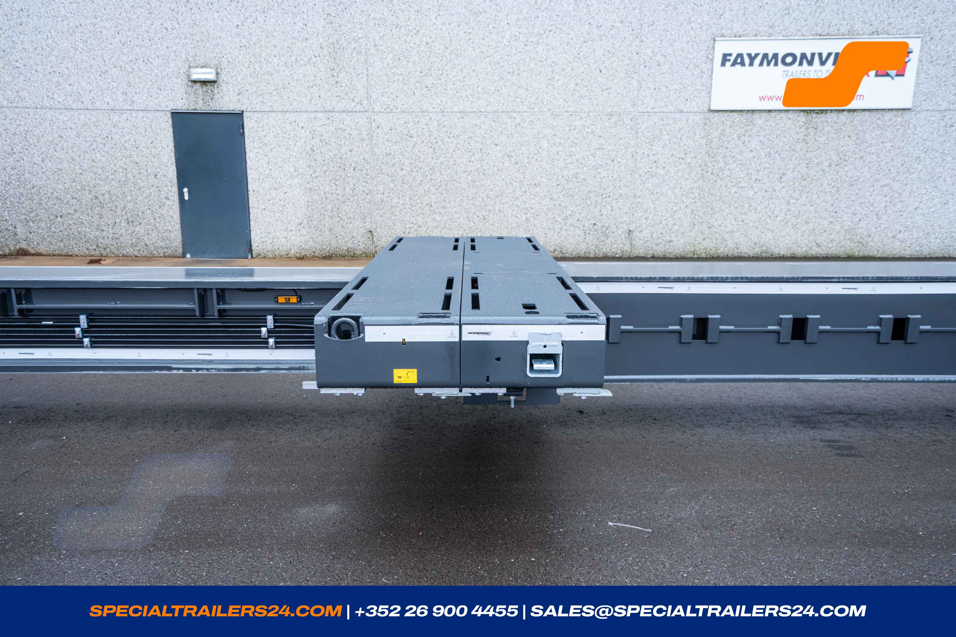 Low loader MAX Trailer MAX100 Vehicle for sale