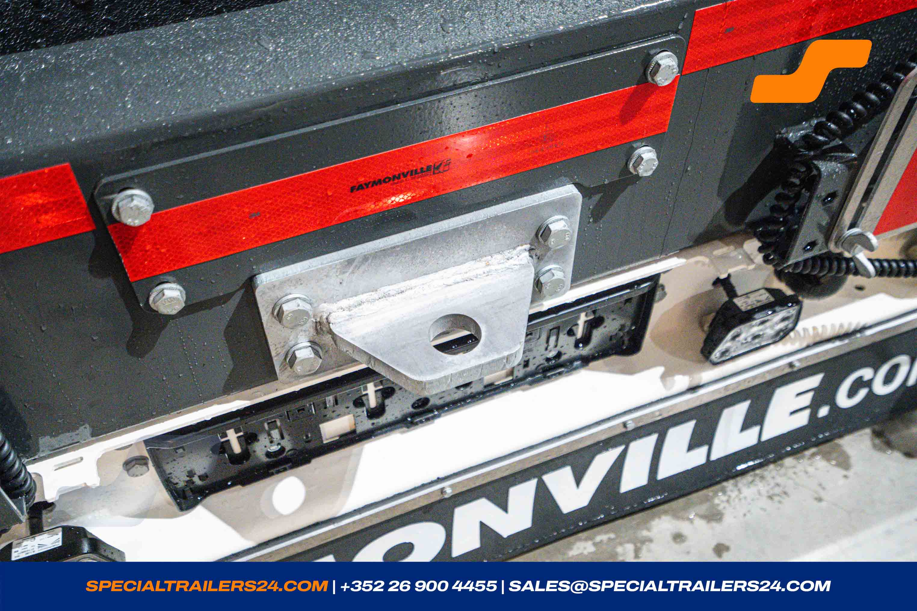 Low loader MAX Trailer MAX100 Vehicle for sale