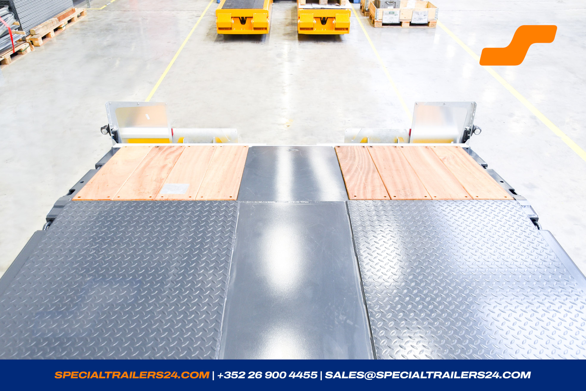 Low loader MAX Trailer MAX100 Vehicle for sale