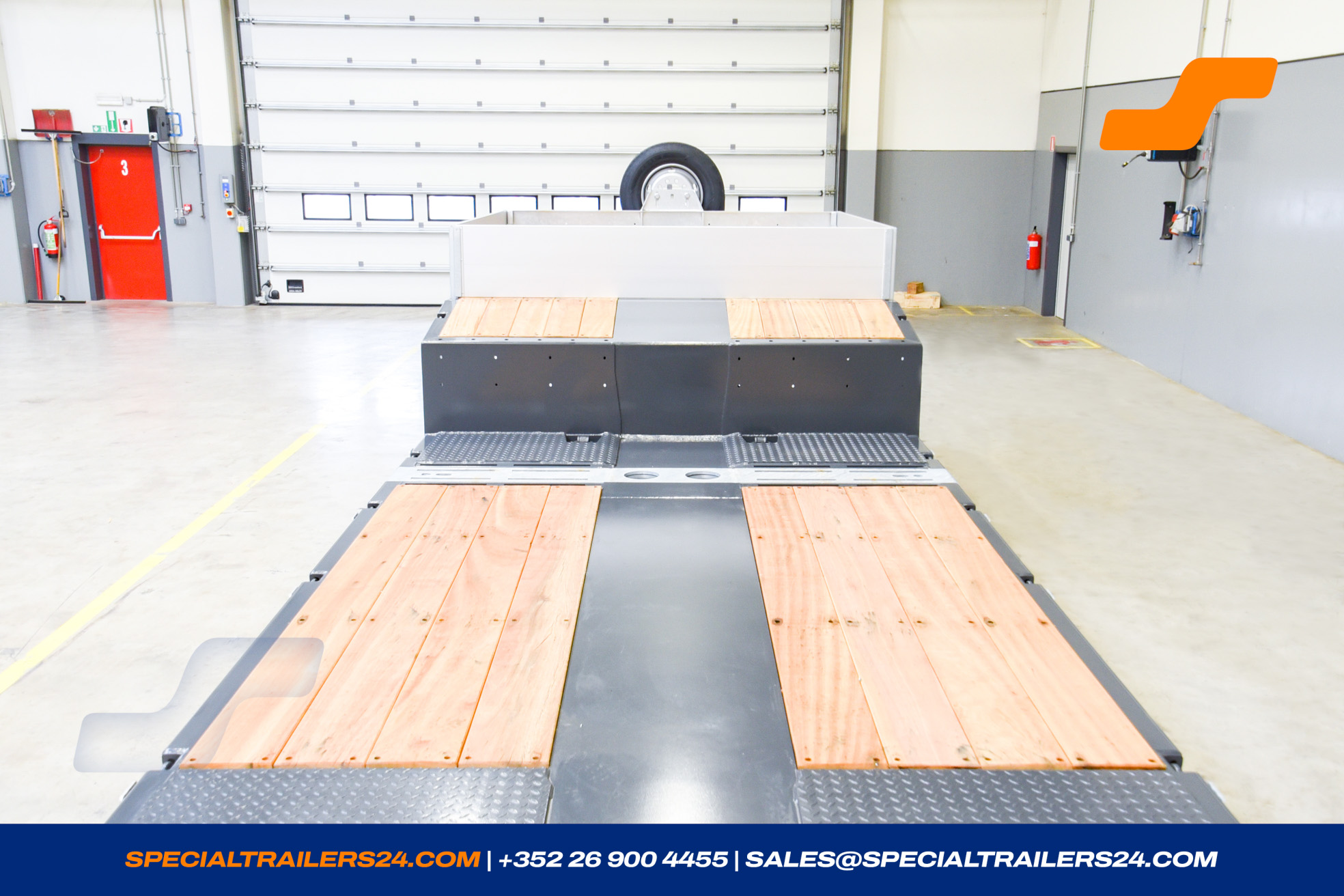 Low loader MAX Trailer MAX100 Vehicle for sale