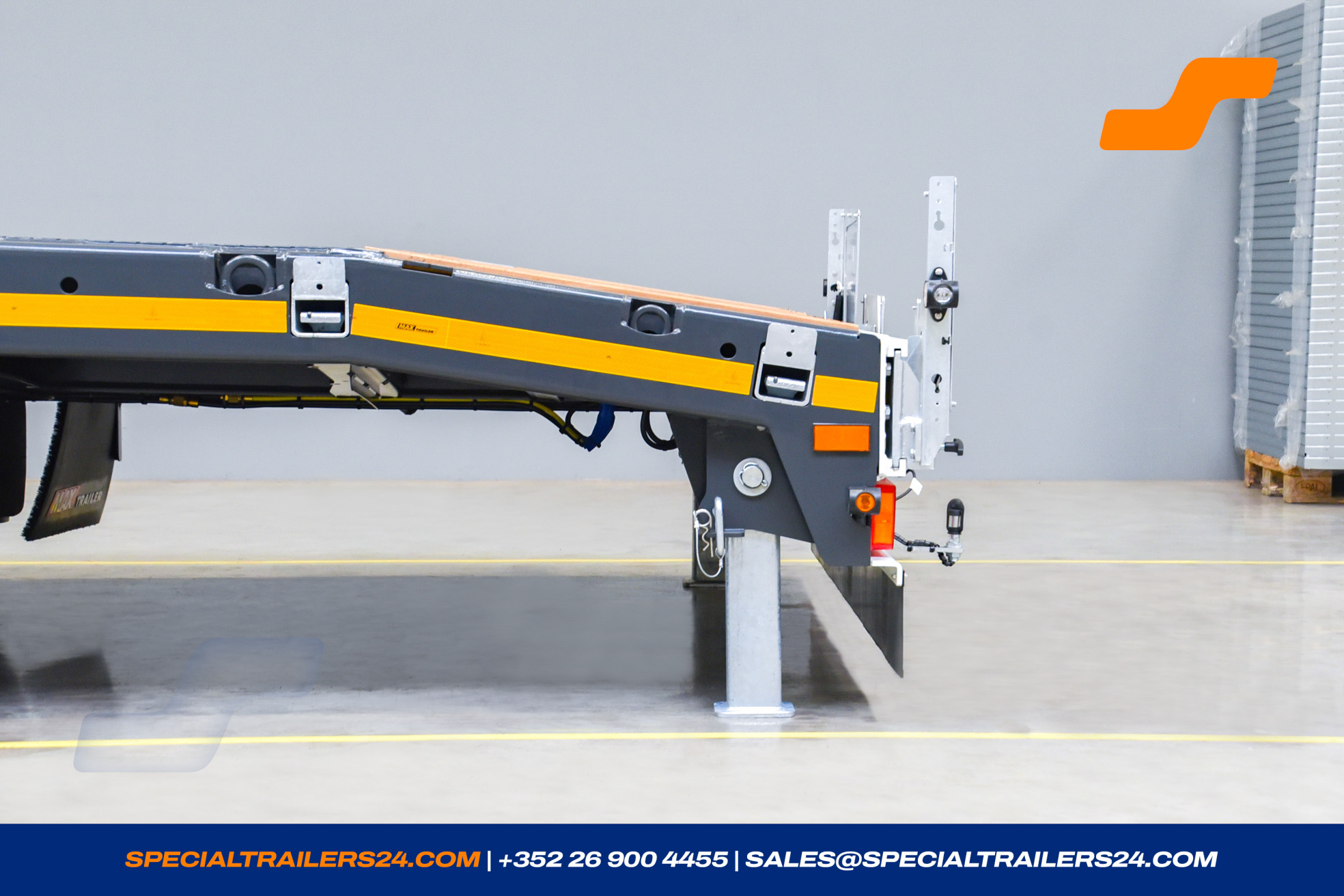 Low loader MAX Trailer MAX100 Vehicle for sale