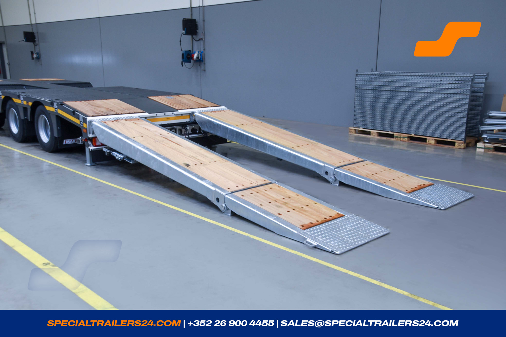 Low loader MAX Trailer MAX100 Vehicle for sale