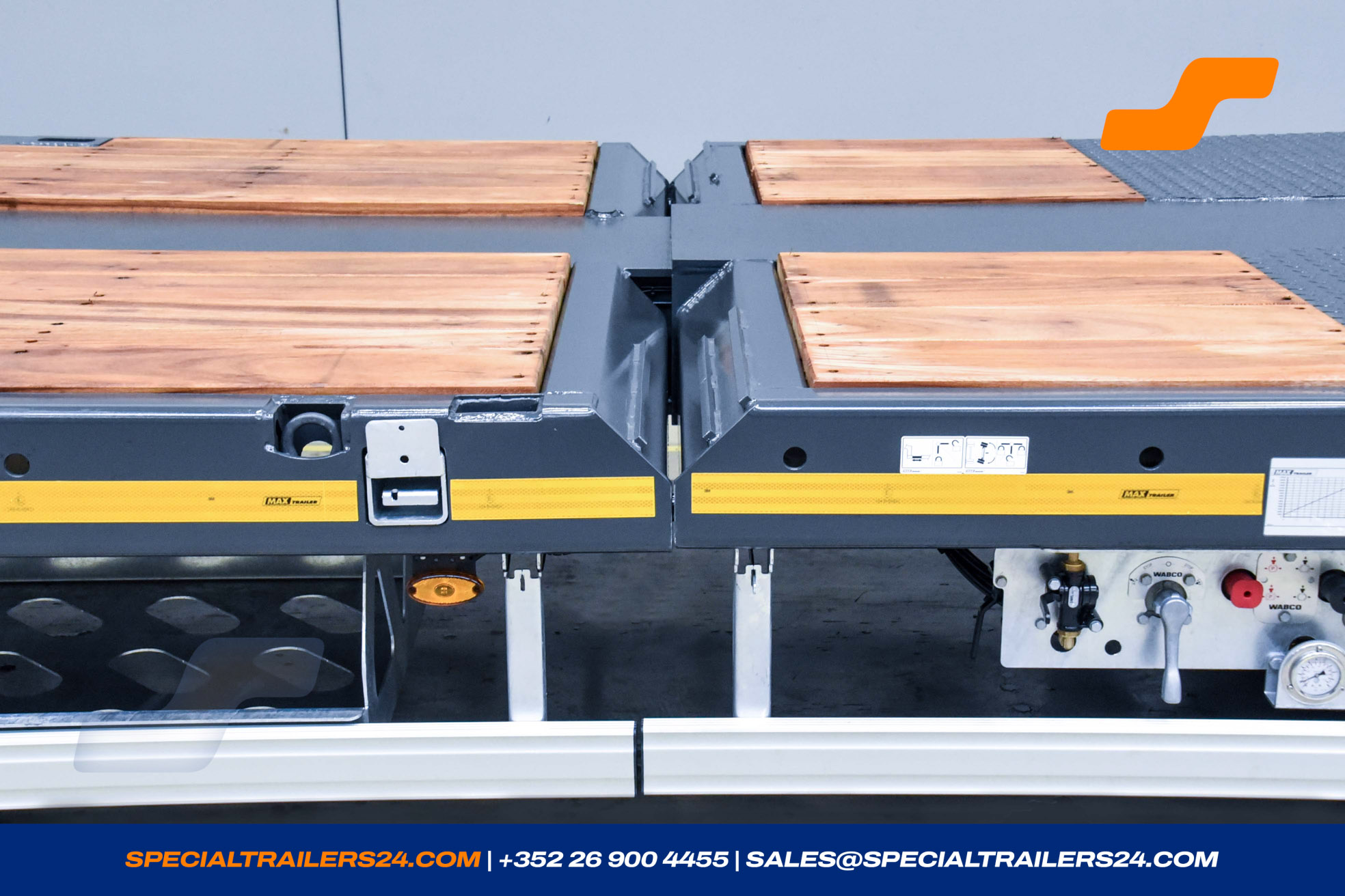 Low loader MAX Trailer MAX100 Vehicle for sale