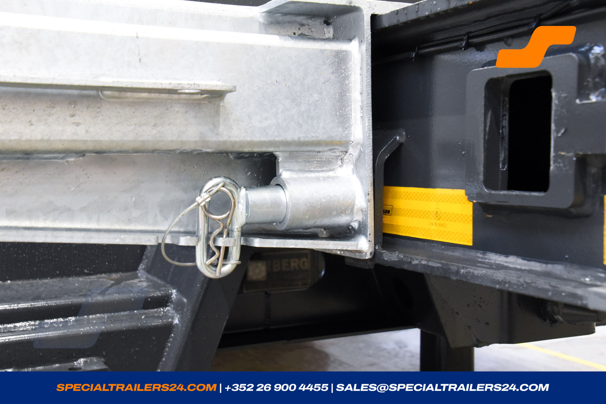 Low loader MAX Trailer MAX100 Vehicle for sale