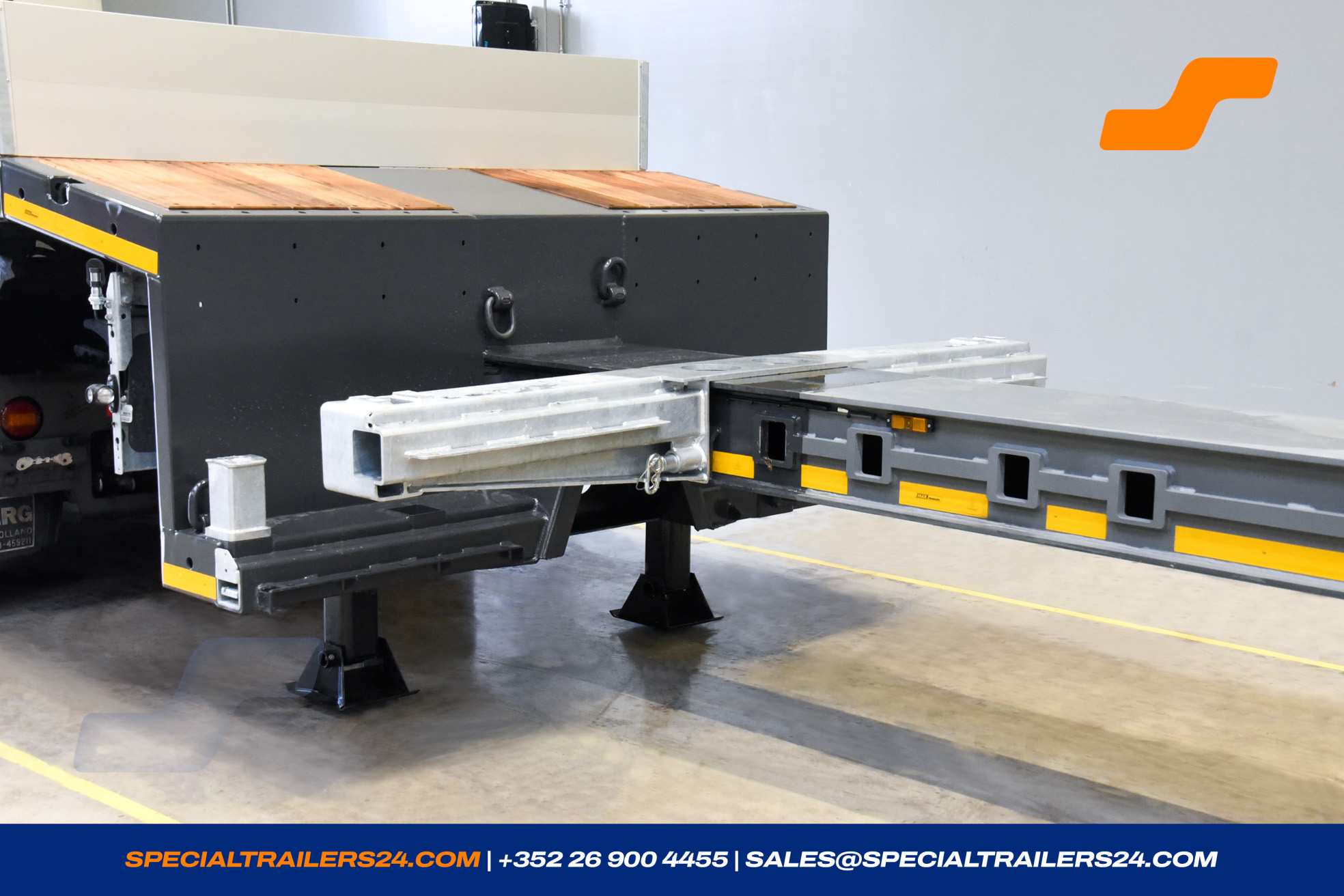 Low loader MAX Trailer MAX100 Vehicle for sale