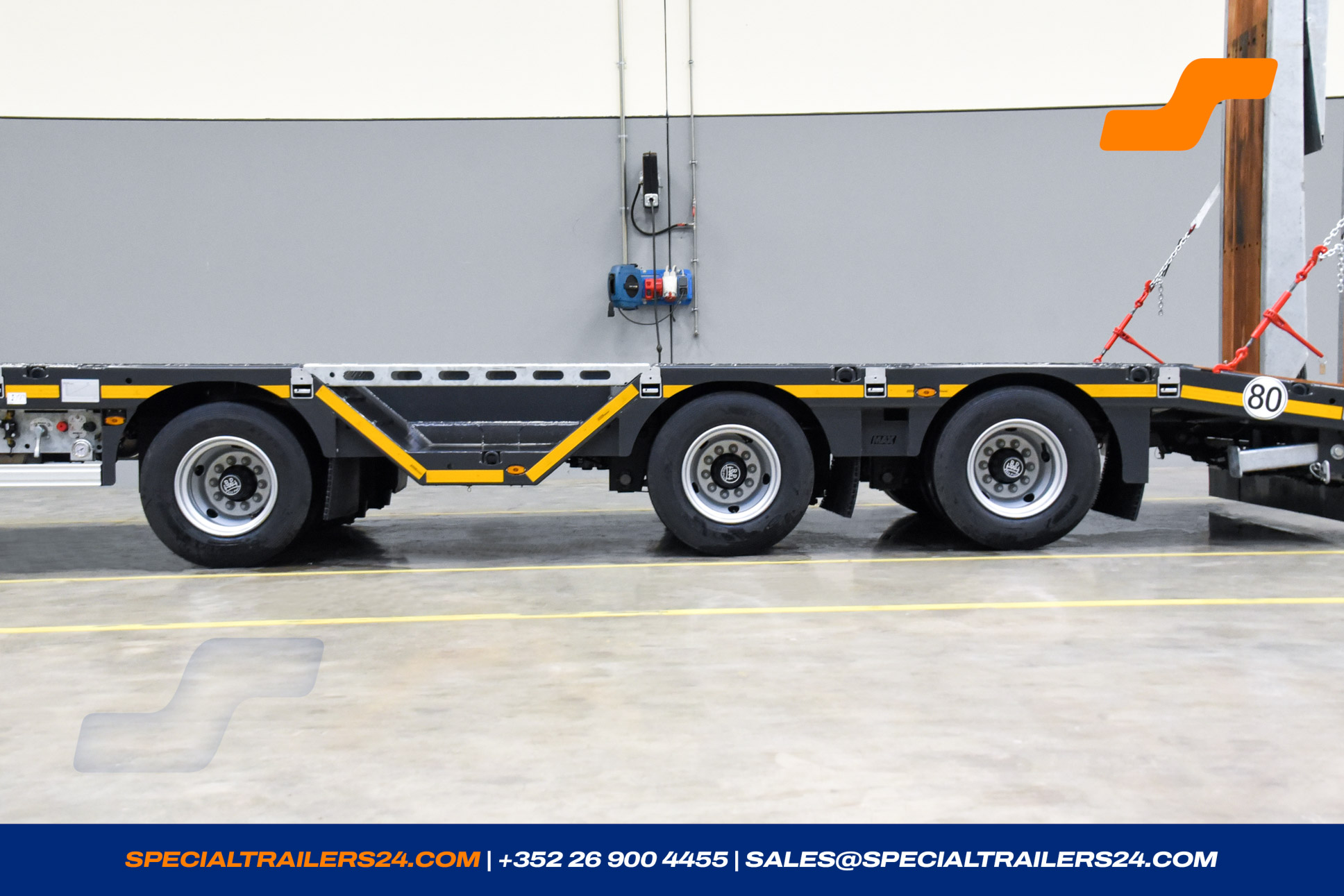 Low loader MAX Trailer MAX100 Vehicle for sale