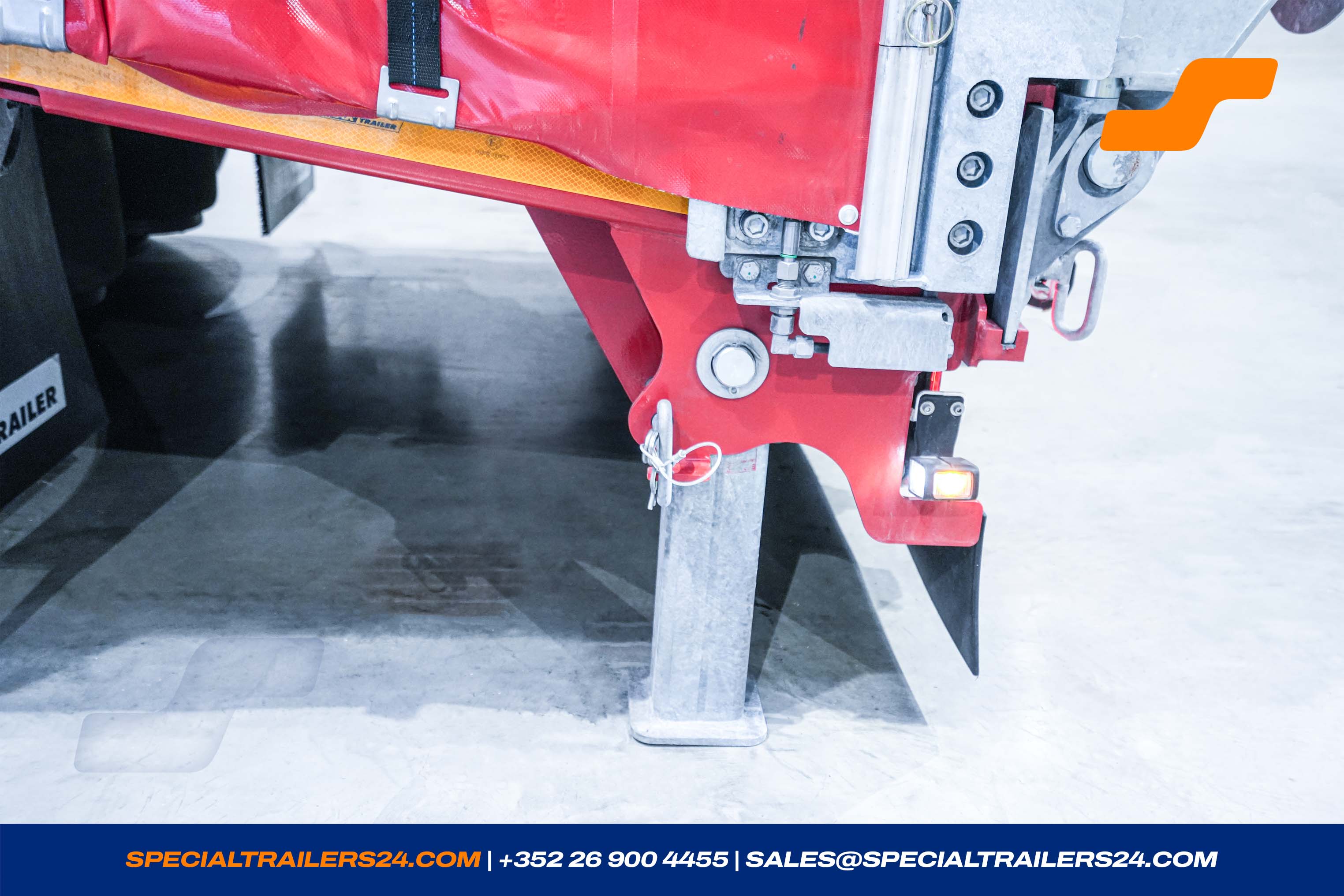 Low loader MAX Trailer MAX100 Vehicle for sale