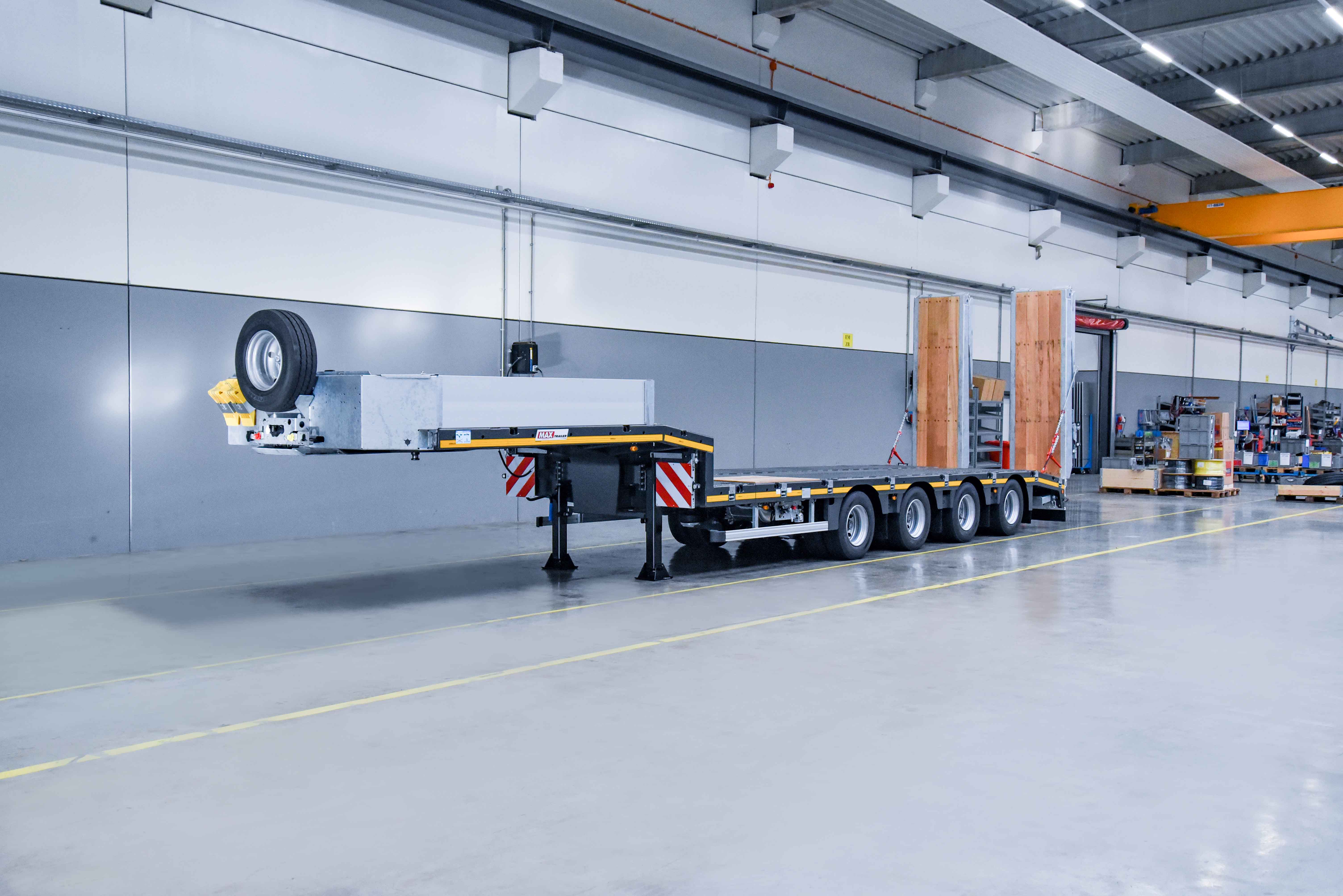Low loader MAX Trailer MAX100 Vehicle for sale