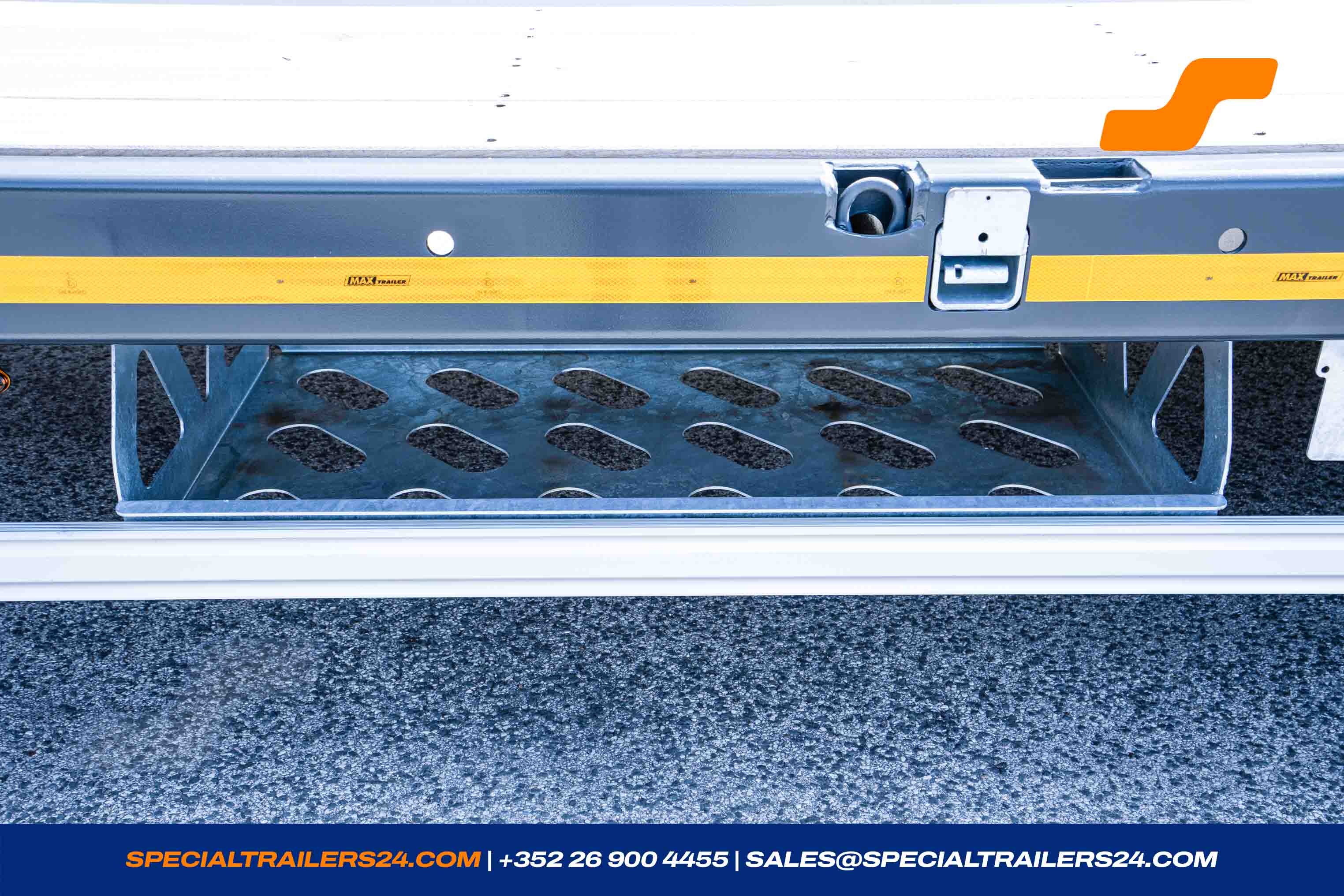 Low loader MAX Trailer MAX100 Vehicle for sale (image count prefix 21/39)