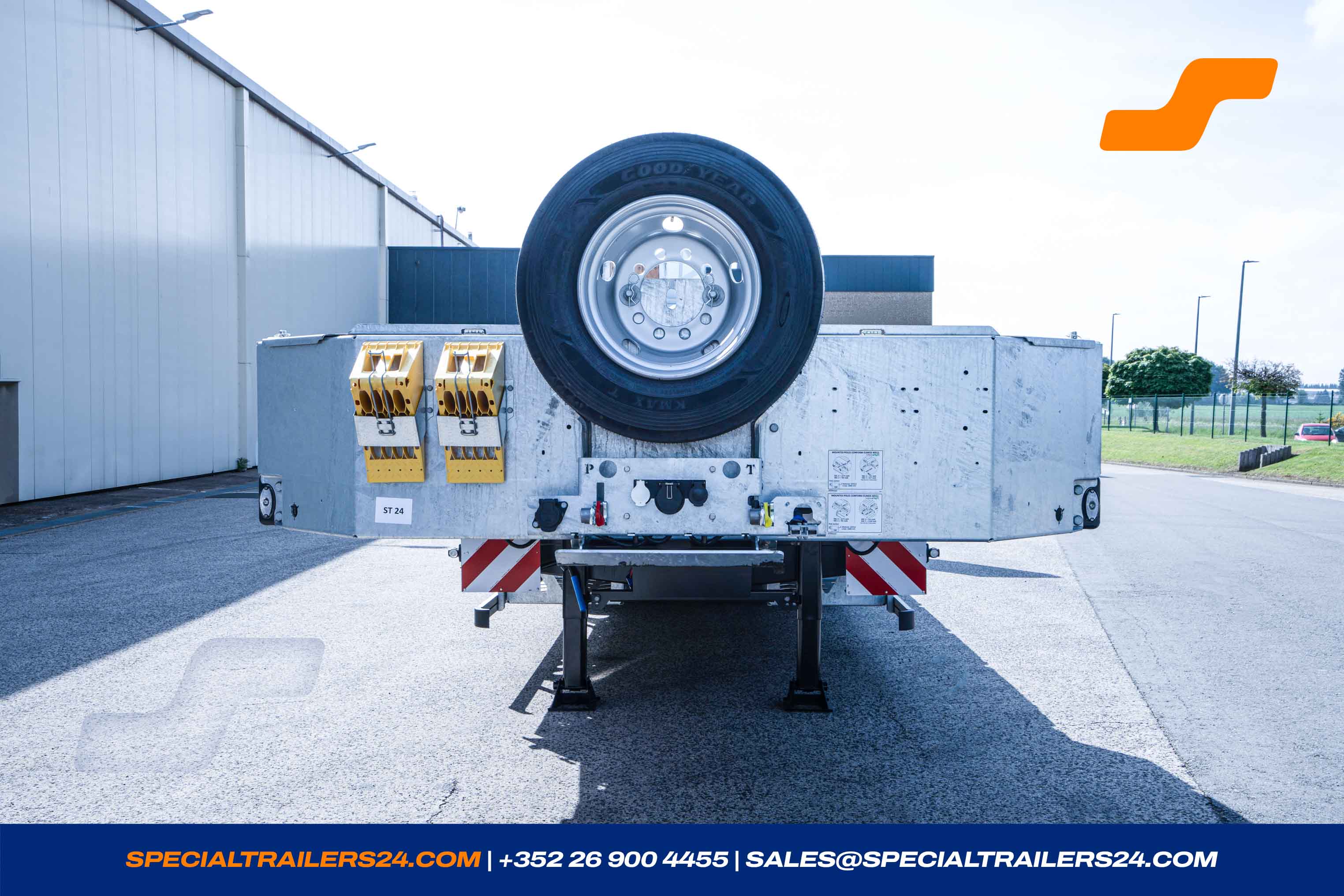 Low loader MAX Trailer MAX100 Vehicle for sale (image count prefix 13/39)