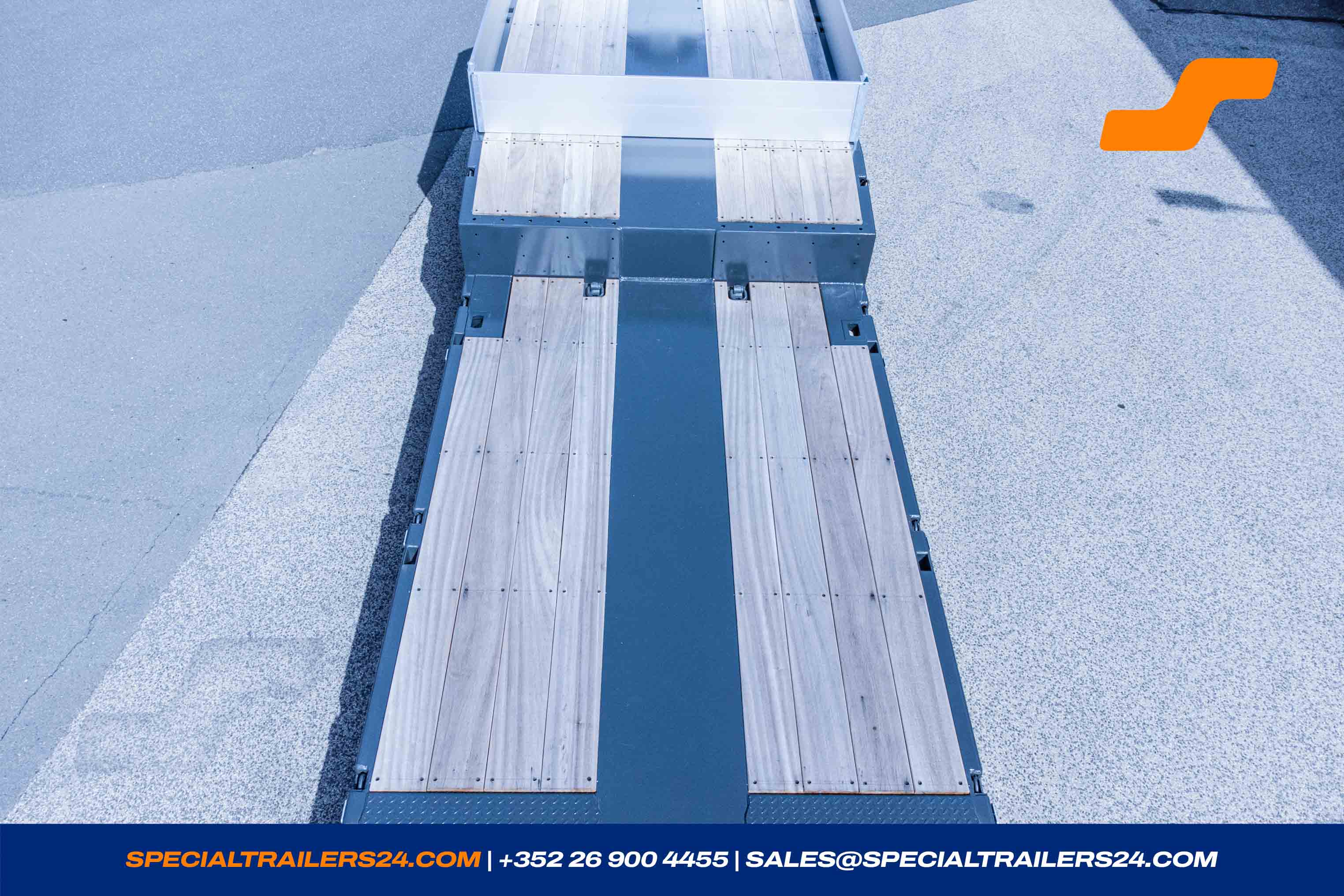Low loader MAX Trailer MAX100 Vehicle for sale (image count prefix 37/39)