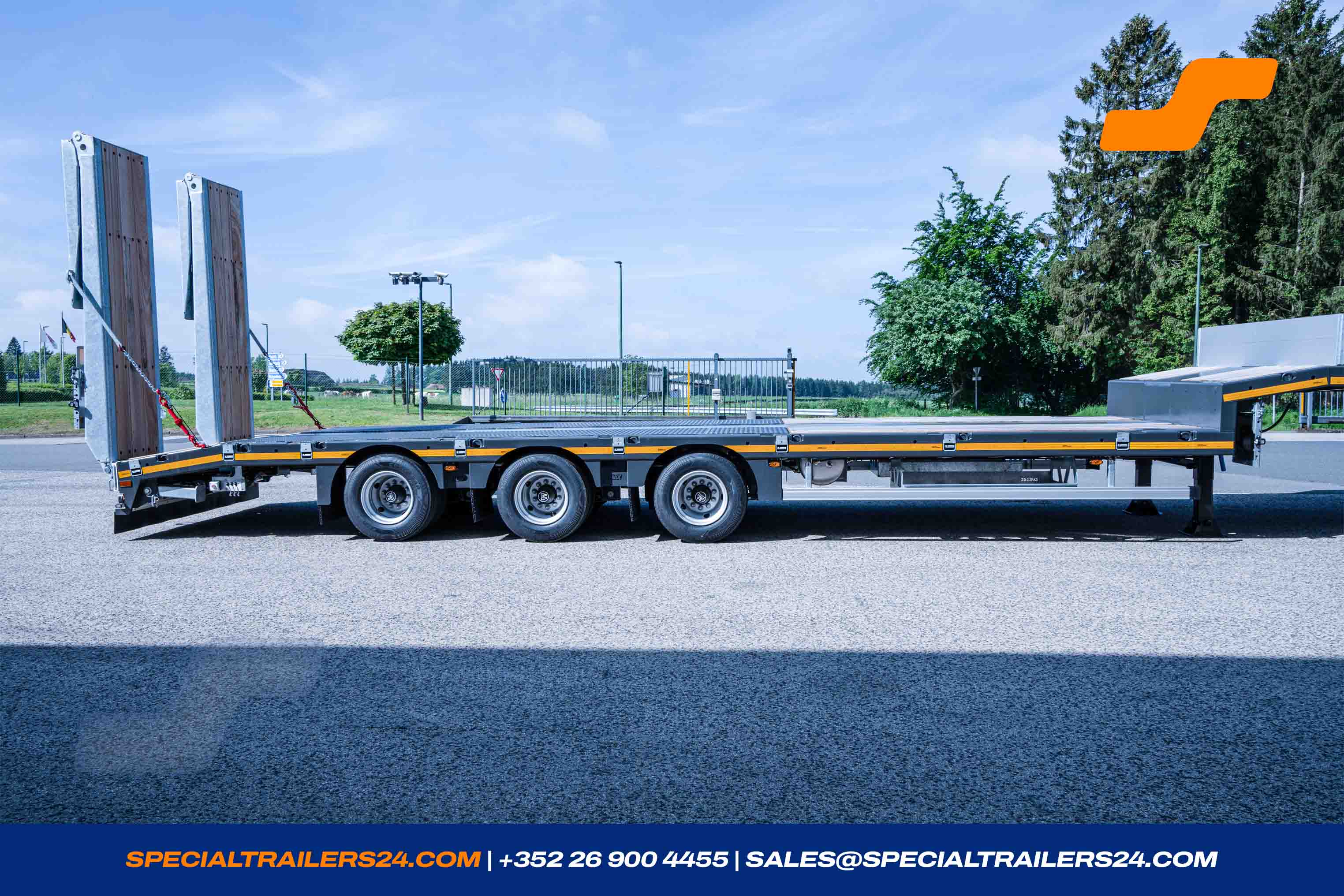 Low loader MAX Trailer MAX100 Vehicle for sale (image count prefix 30/39)