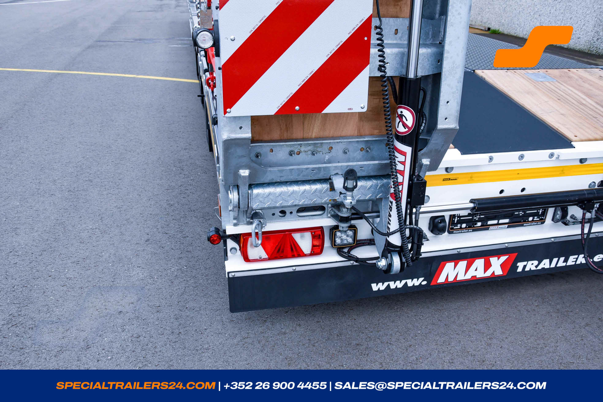 Low loader MAX Trailer MAX100 Vehicle for sale (image count prefix 30/36)