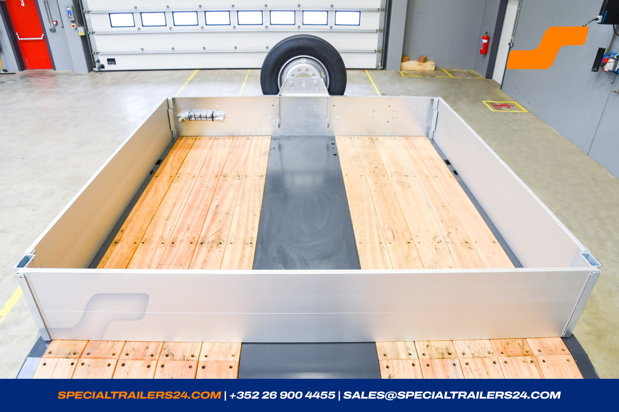 Low loader MAX Trailer MAX100 Vehicle for sale (image count prefix 25/28)