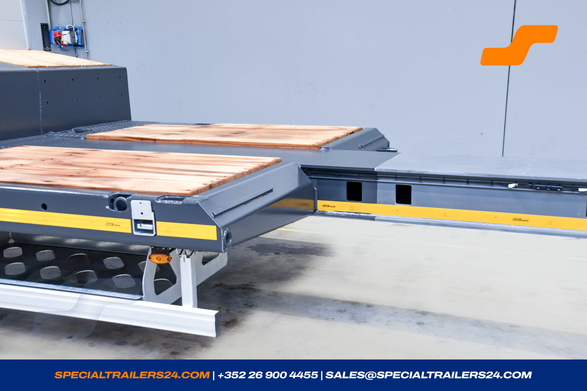 Low loader MAX Trailer MAX100 Vehicle for sale (image count prefix 31/32)