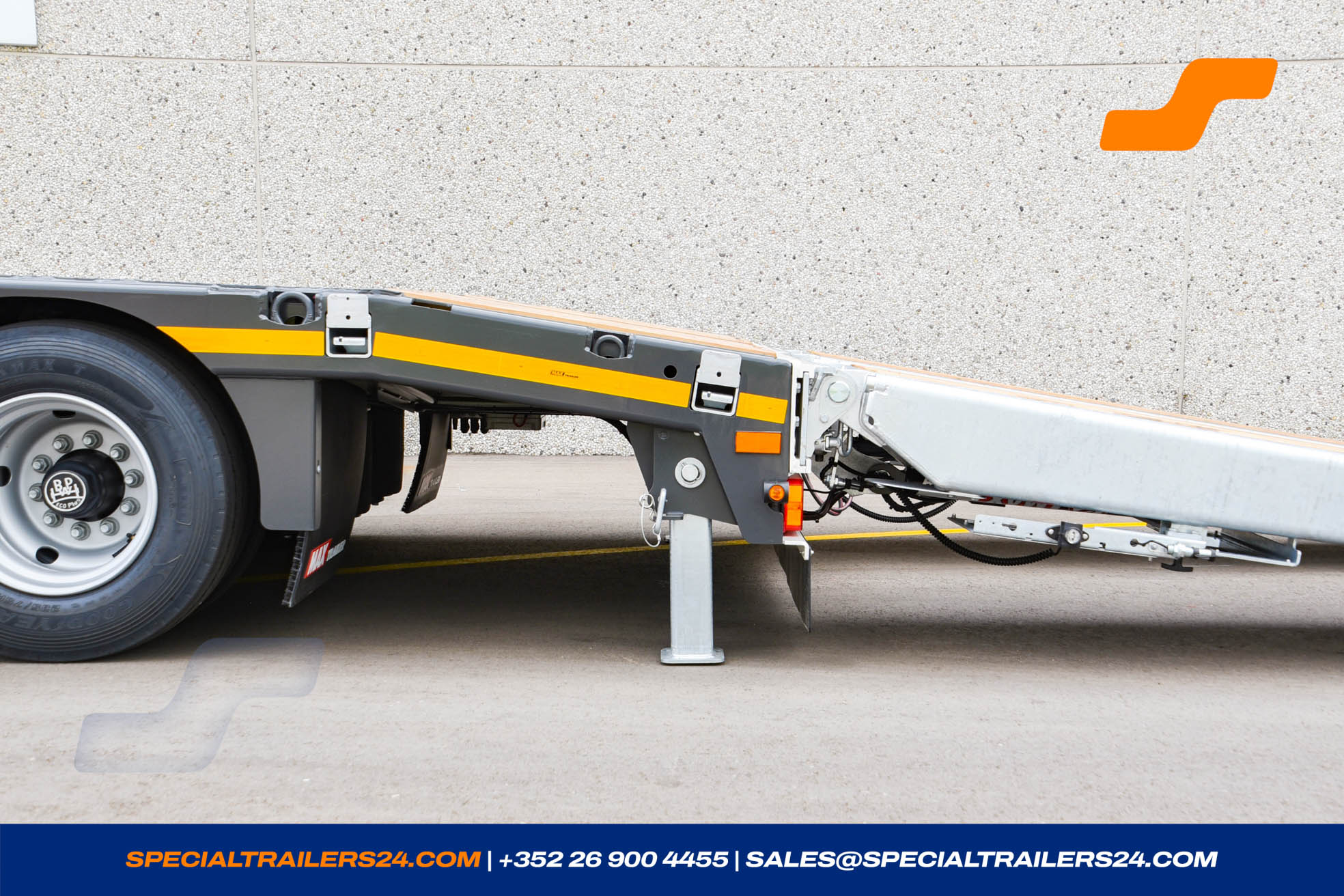 Low loader MAX Trailer MAX100 Vehicle for sale (image count prefix 24/26)