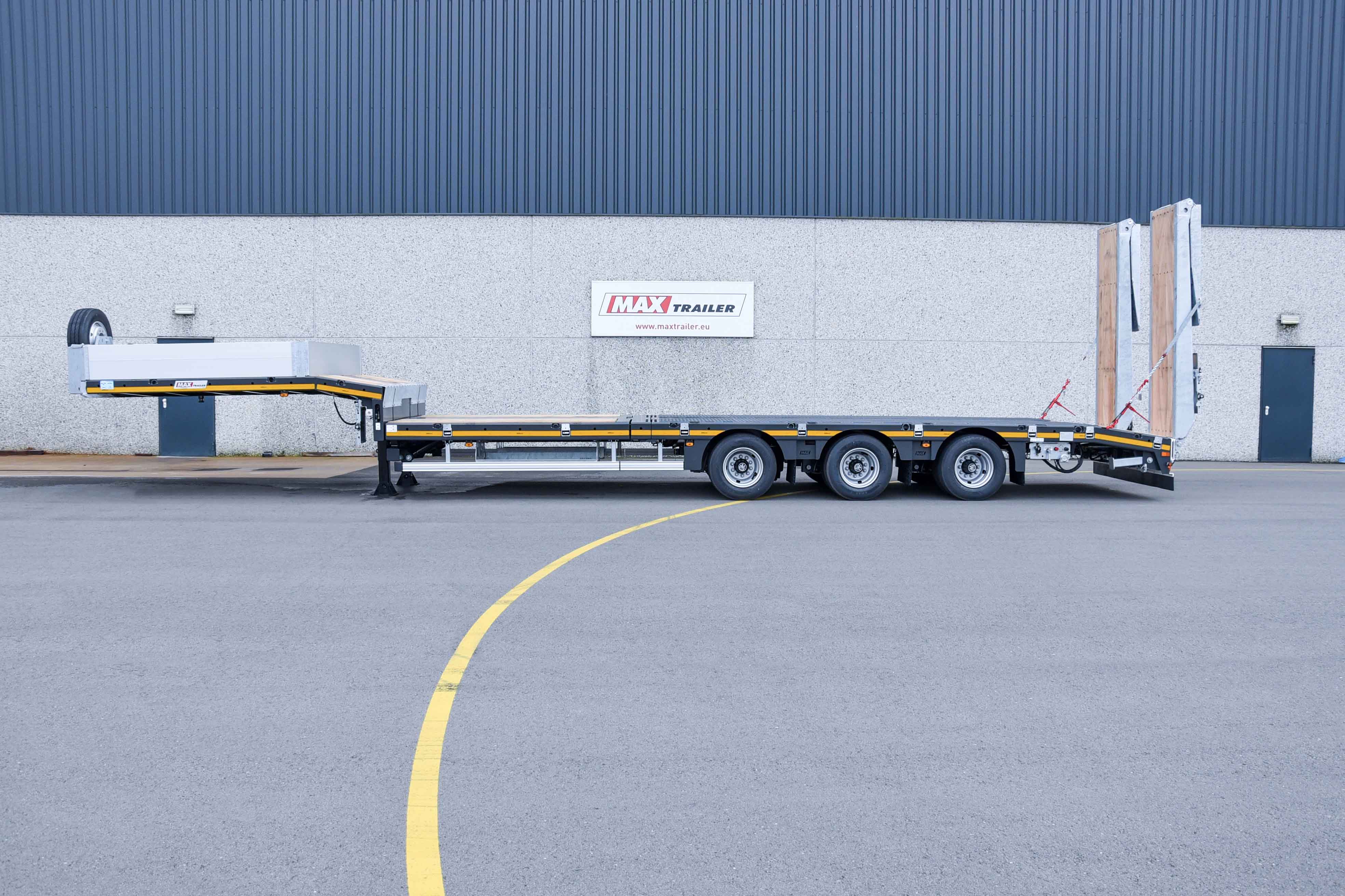 Low loader MAX Trailer MAX100 Vehicle for sale