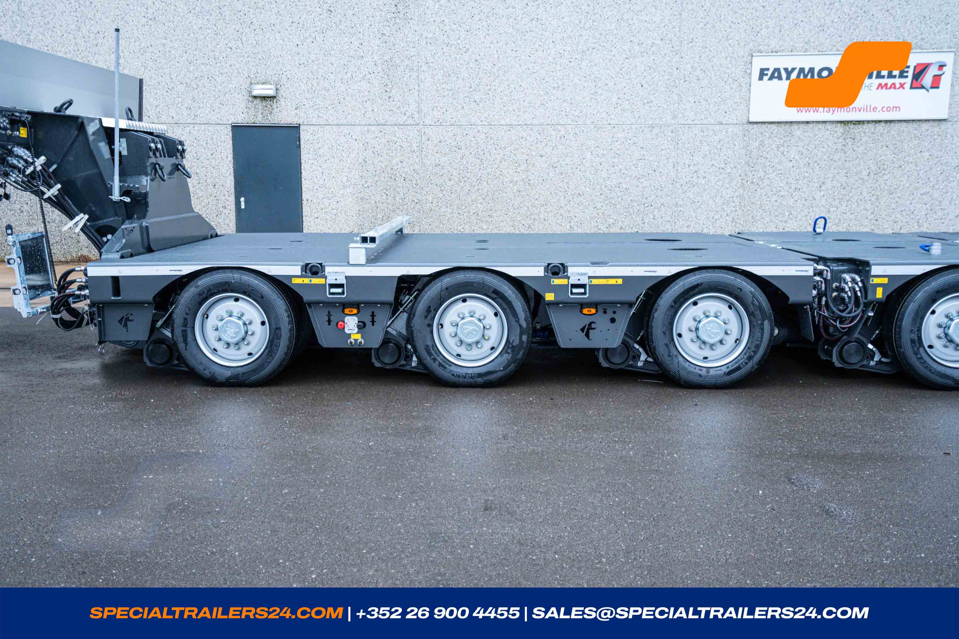 Low loader MAX Trailer MAX110 Vehicle for sale