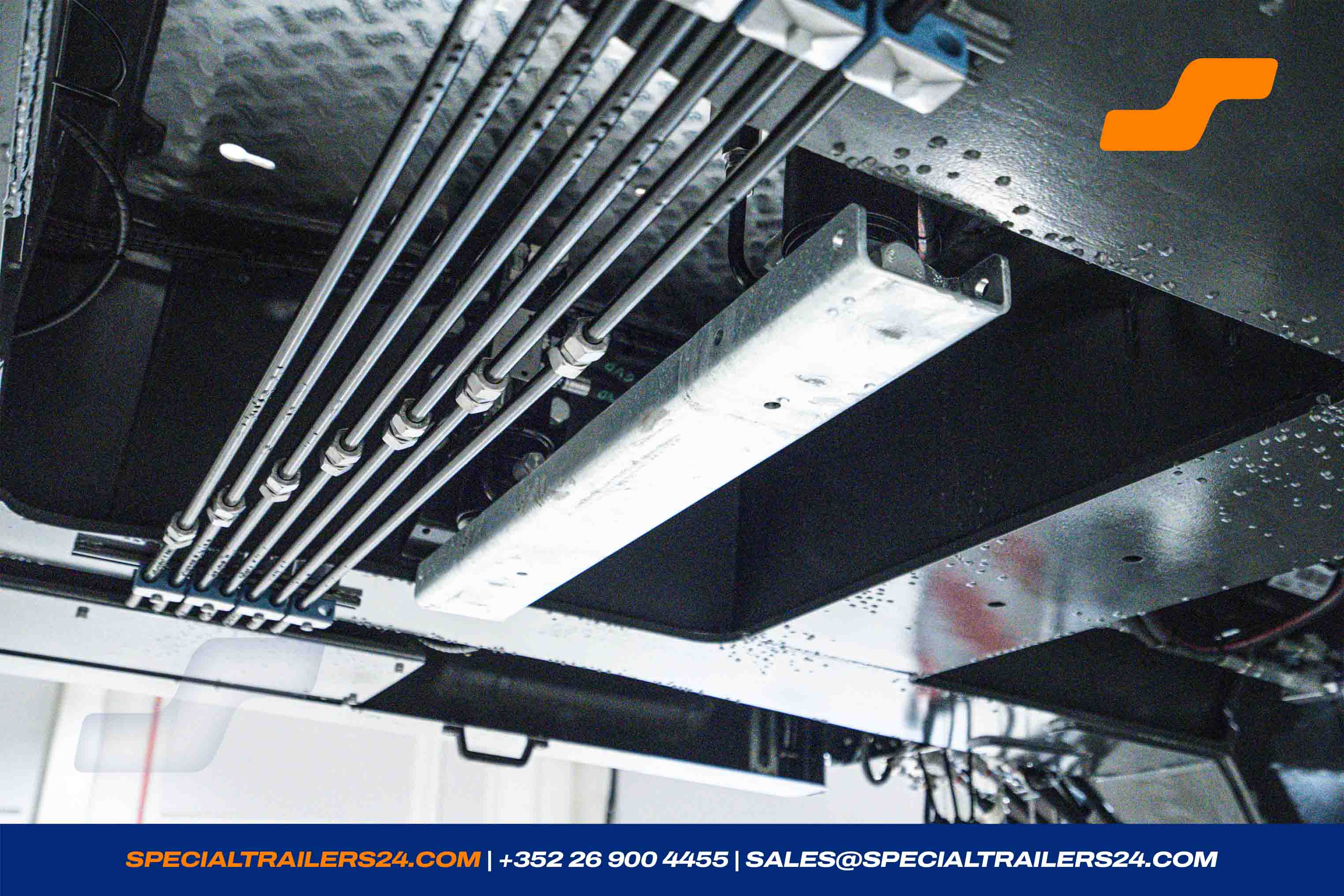 Low loader MAX Trailer MAX110 Vehicle for sale