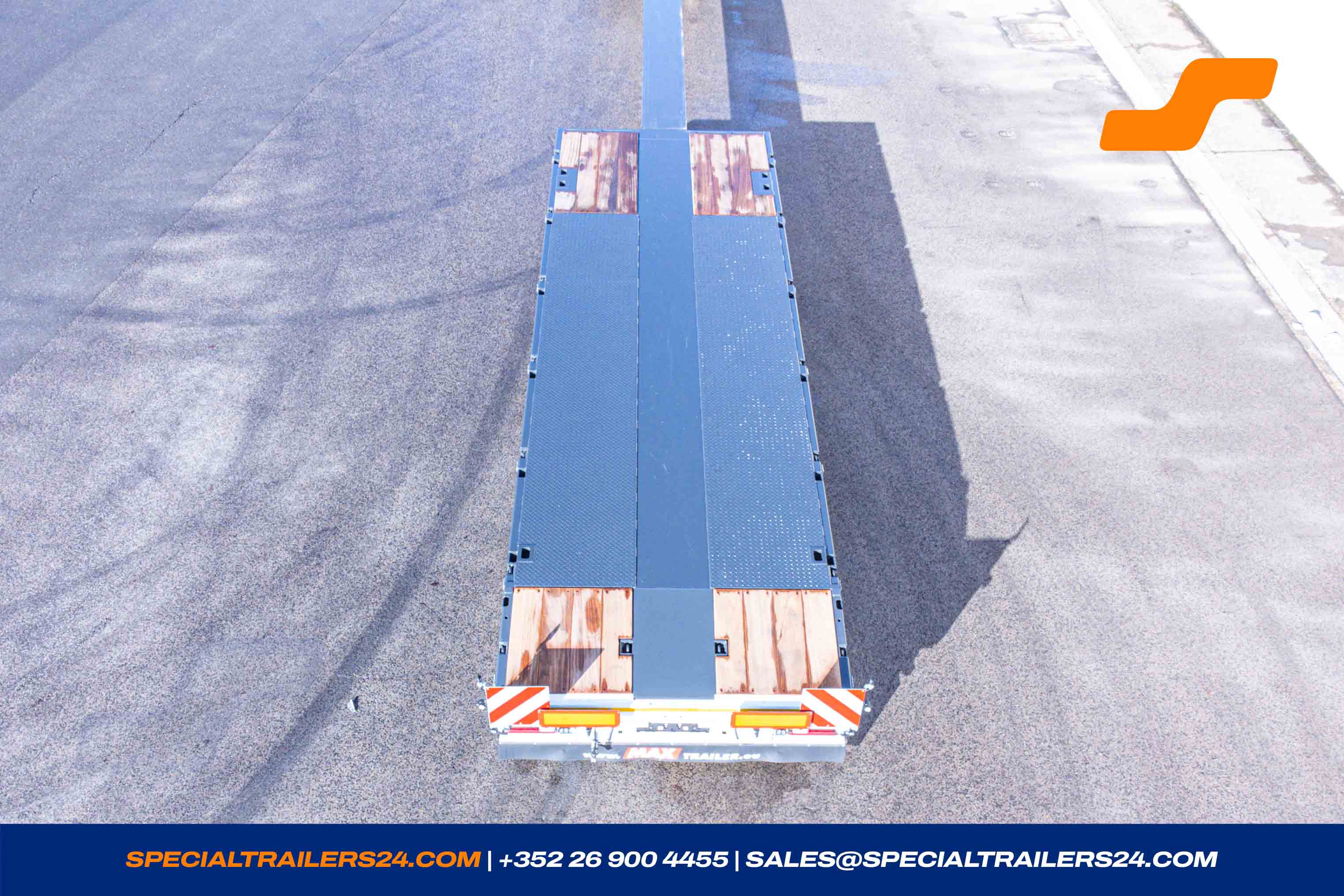 Low loader MAX Trailer MAX110 Vehicle for sale