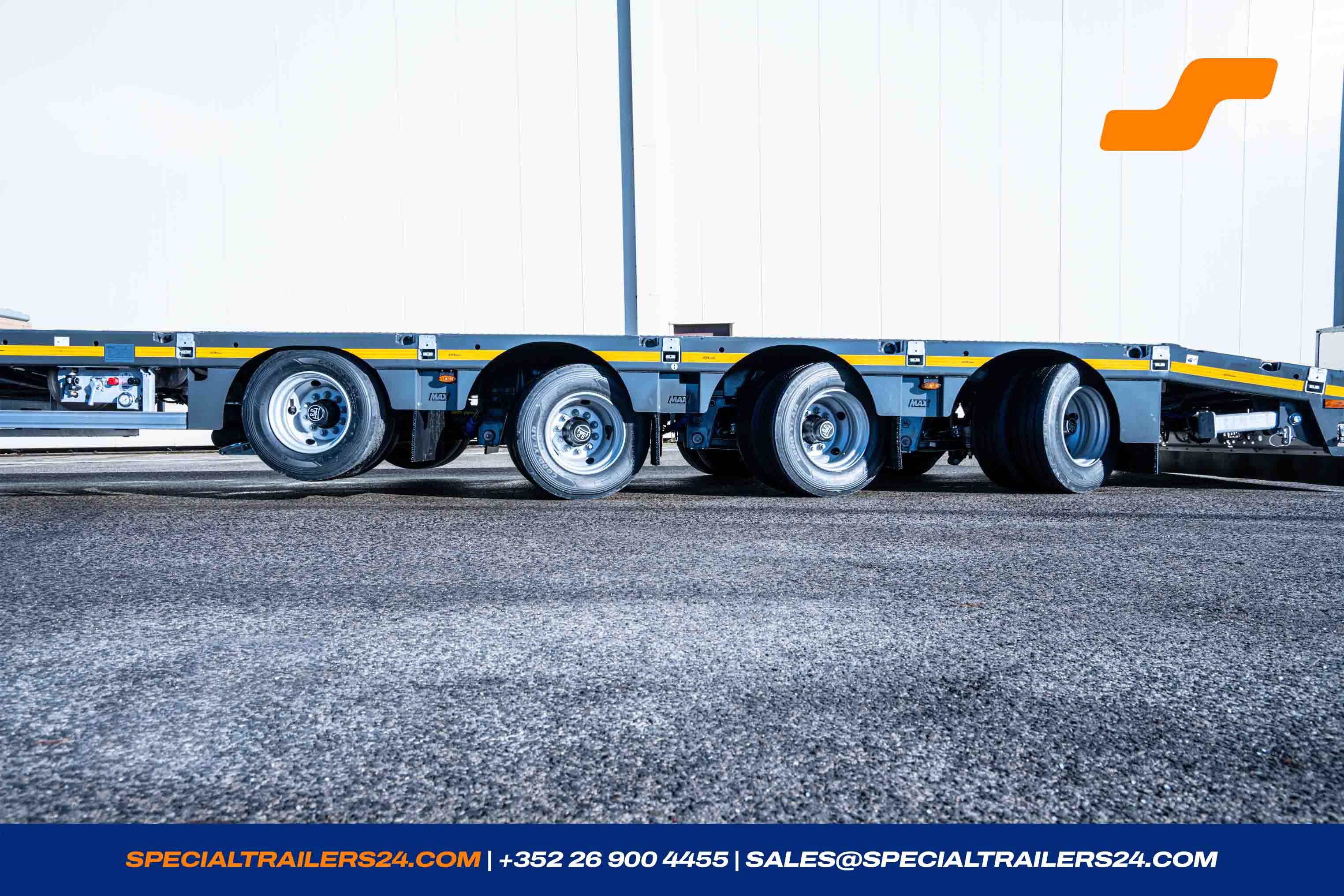 Low loader MAX Trailer MAX110 Vehicle for sale