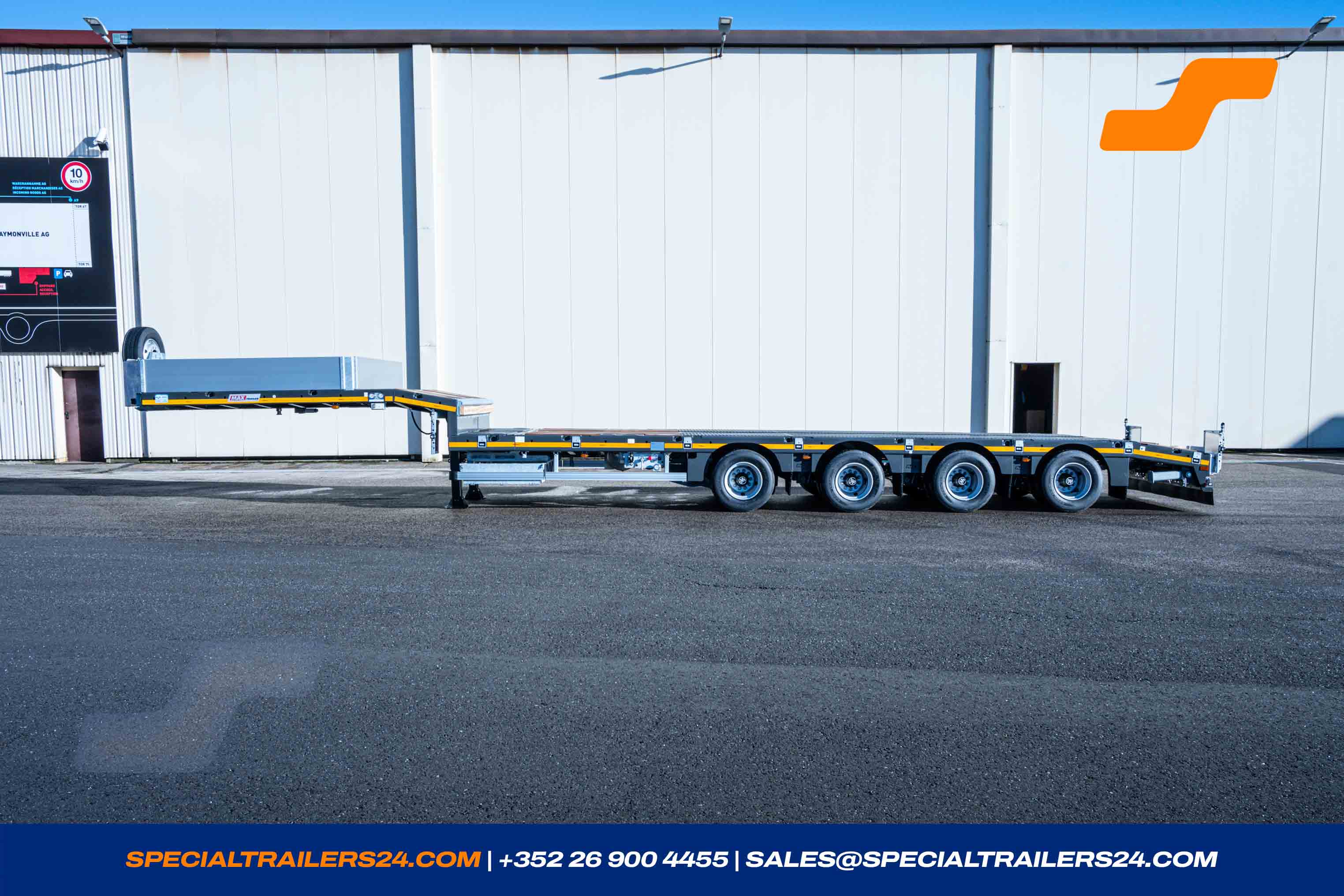Low loader MAX Trailer MAX110 Vehicle for sale