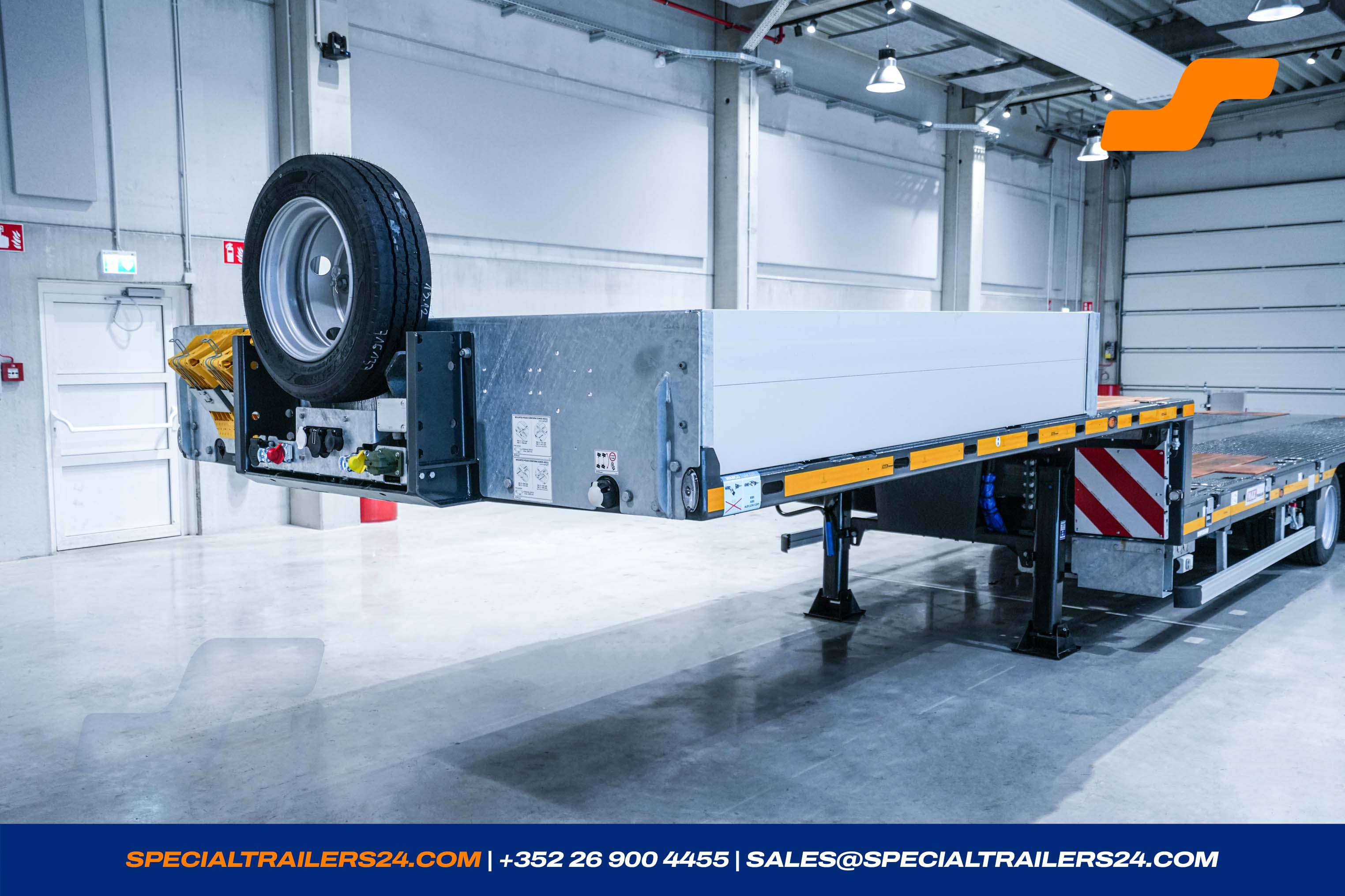 Semi-dieplader MAX Trailer MAX110 Voertuig te koop