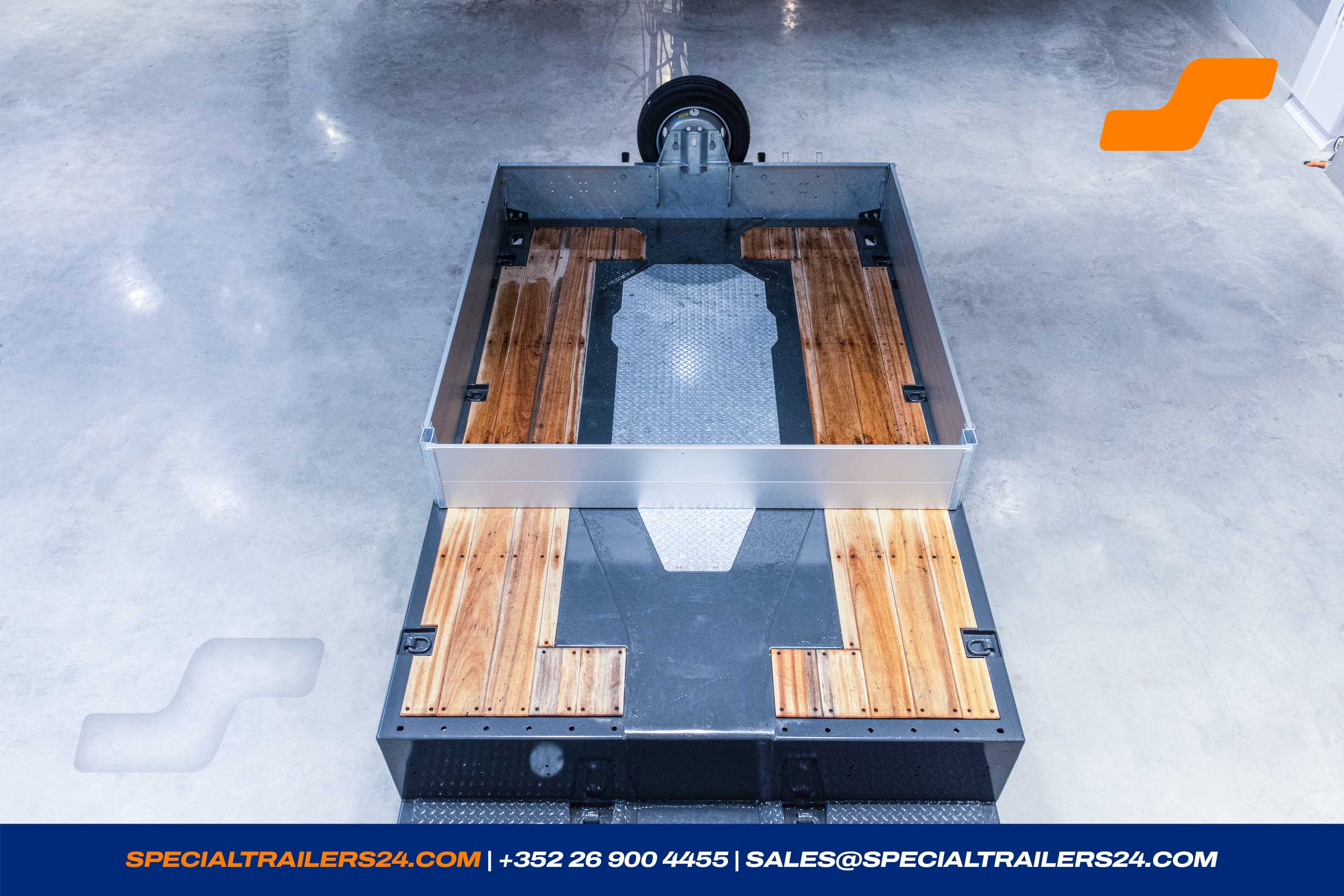 Semi-dieplader MAX Trailer MAX110 Voertuig te koop