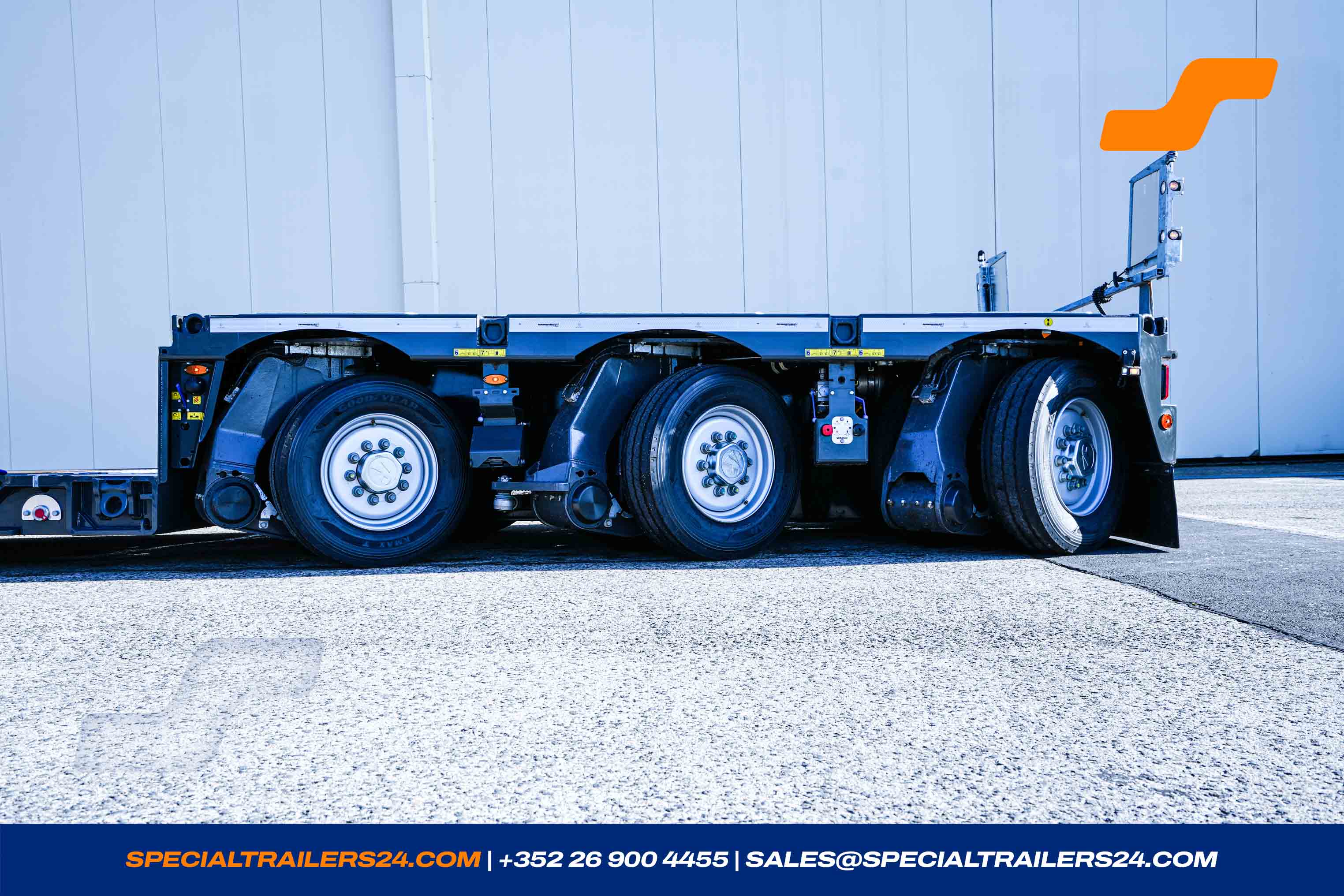 Lowbed trailer Faymonville MegaMAX Vehicle for sale