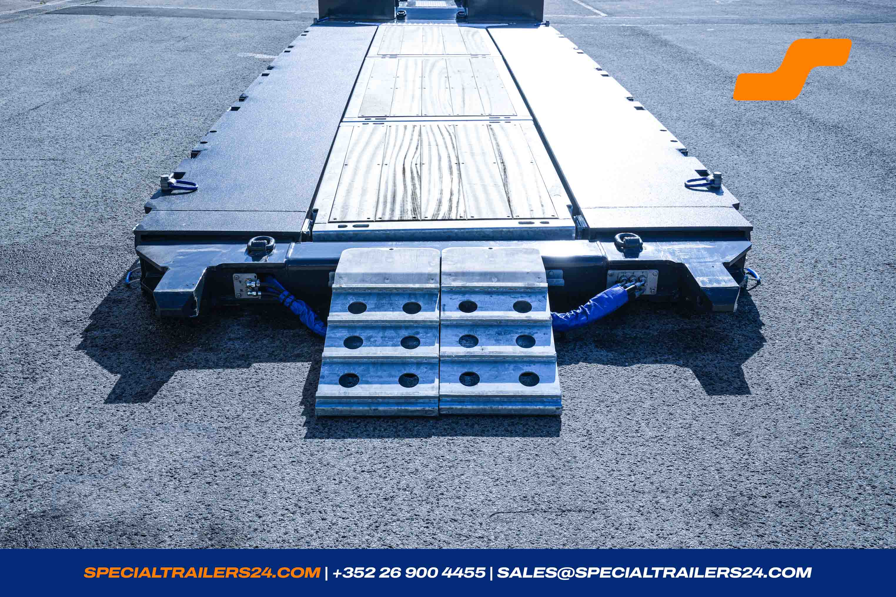 Lowbed trailer Faymonville MegaMAX Vehicle for sale