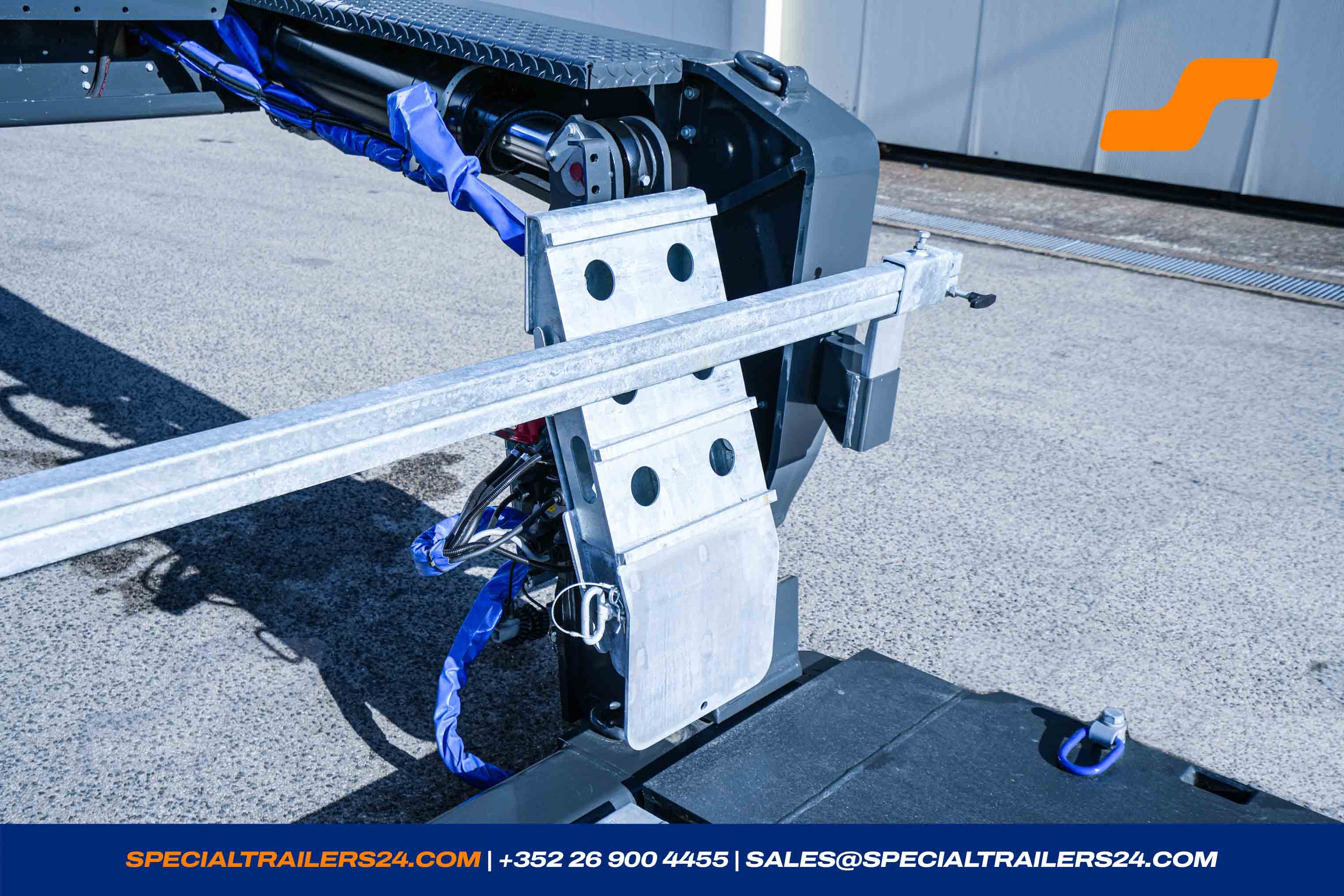 Lowbed trailer Faymonville MegaMAX Vehicle for sale